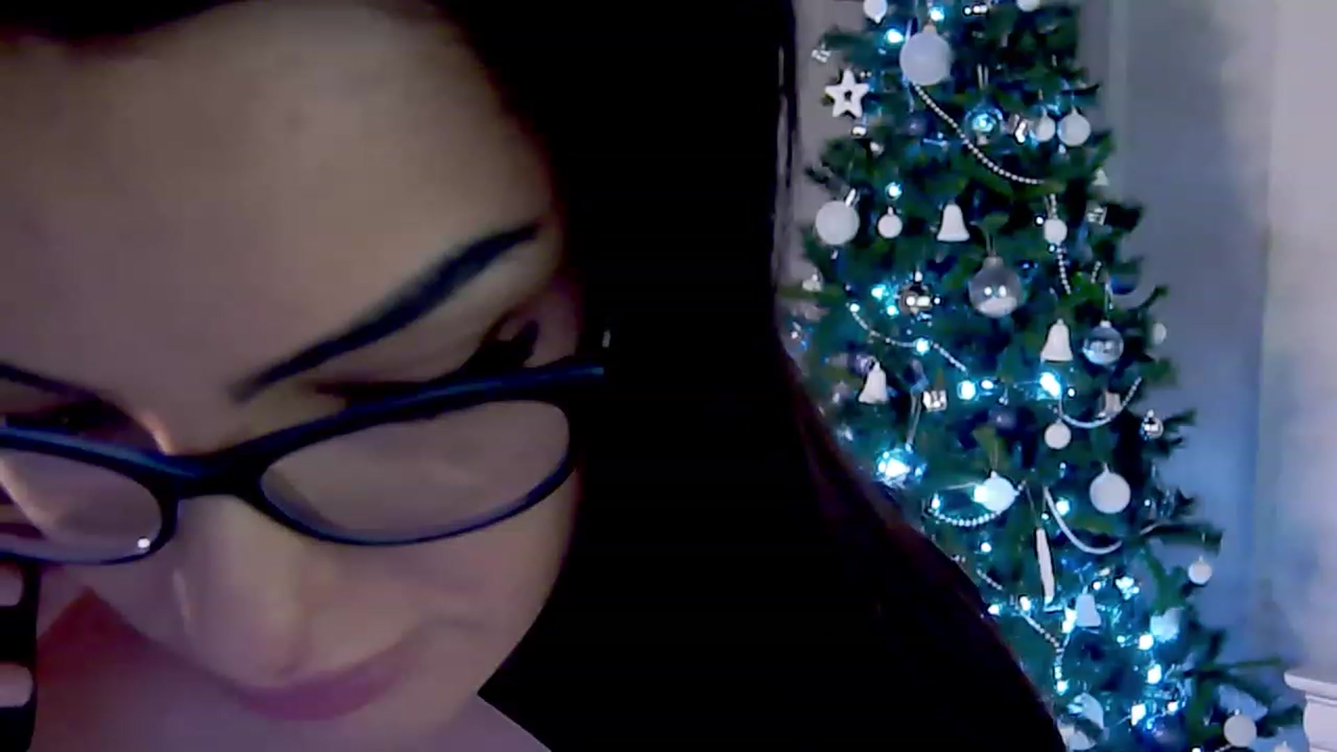 Gallery image thumbnail from LindsayDee's myfreecams stream on, 01/05/2023, 18:20 image 5 of 20