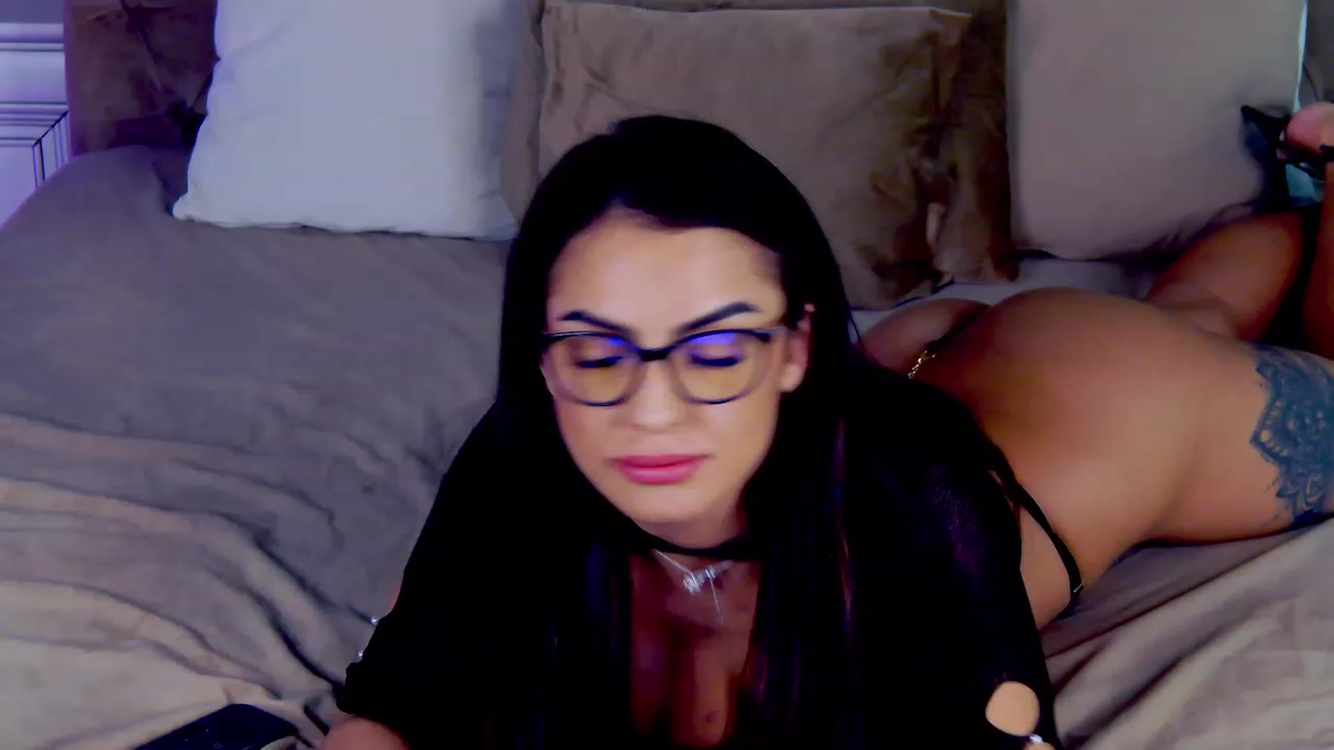 Gallery image thumbnail from LindsayDee's myfreecams stream on, 02/04/2023, 17:42 image 15 of 20