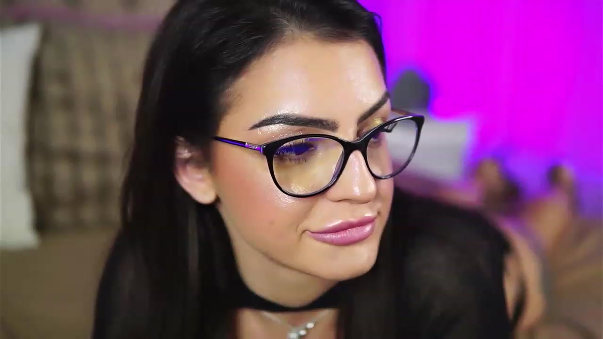 Gallery image thumbnail from LindsayDee's myfreecams stream on, 03/12/2023, 18:16 image 7 of 20