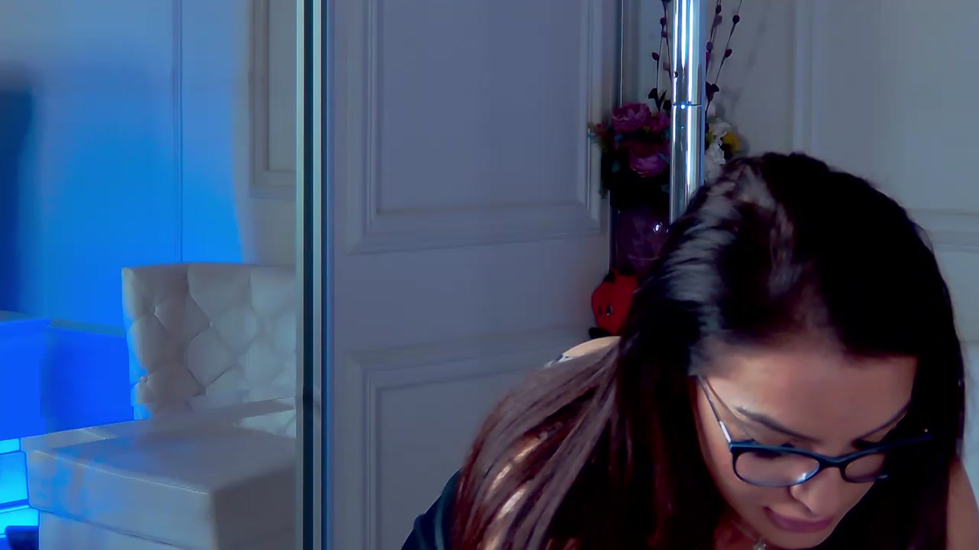 Gallery image thumbnail from LindsayDee's myfreecams stream on, 05/03/2023, 12:31 image 16 of 20