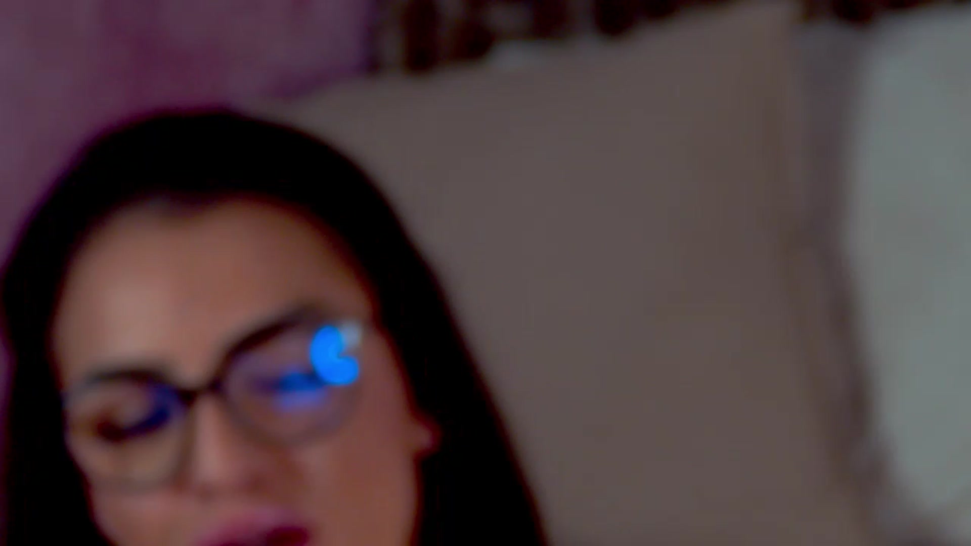 Gallery image thumbnail from LindsayDee's myfreecams stream on, 05/07/2023, 18:21 image 19 of 20
