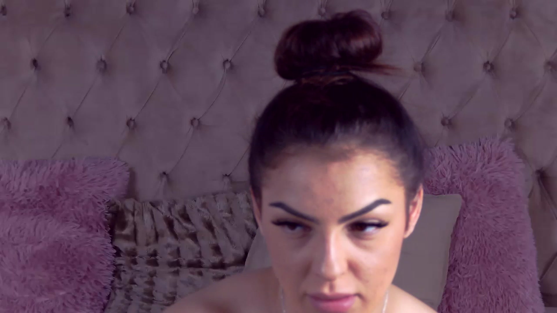 Gallery image thumbnail from LindsayDee's myfreecams stream on, 05/12/2023, 18:22 image 11 of 20