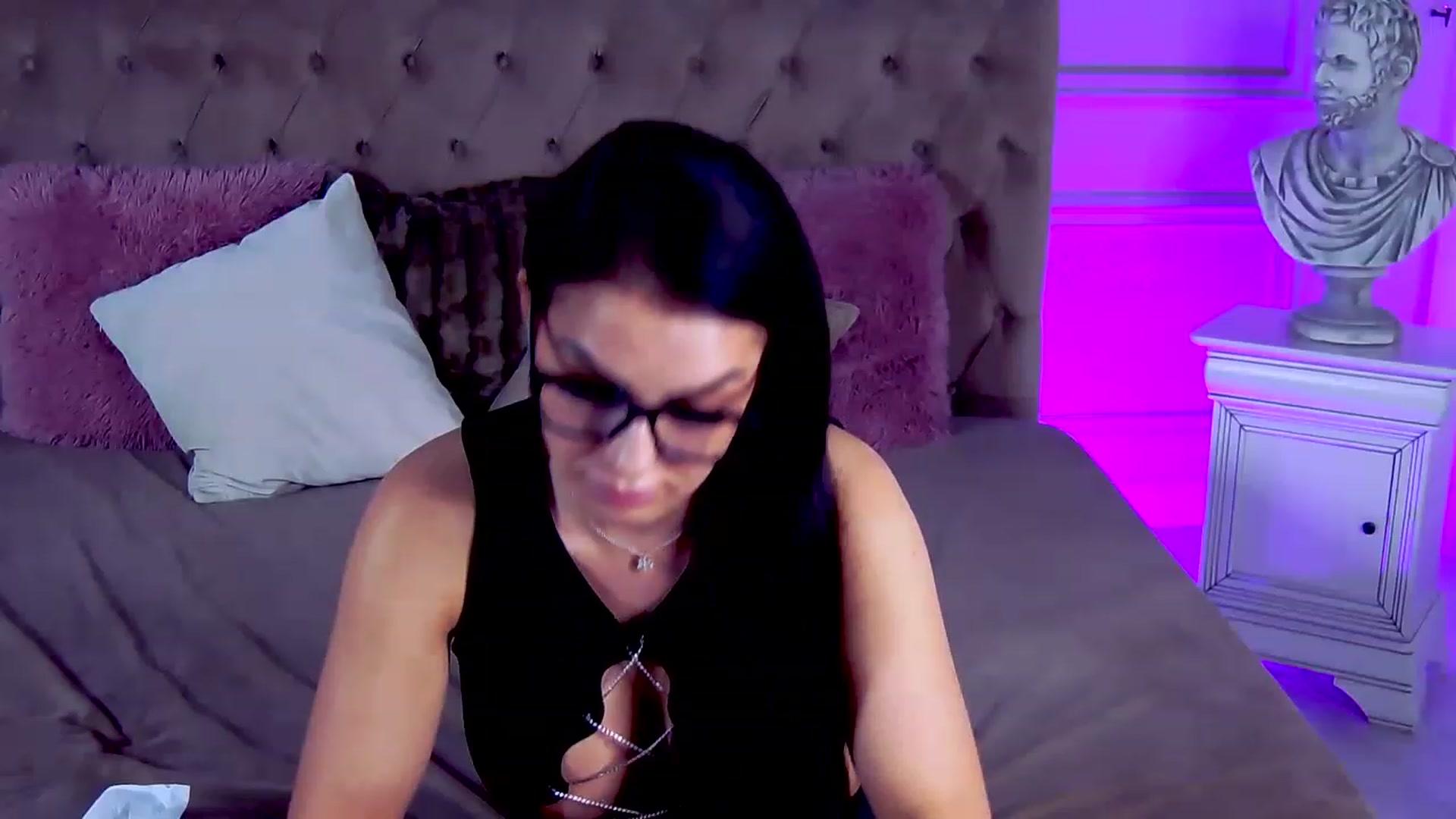 Gallery image thumbnail from LindsayDee's myfreecams stream on, 05/30/2023, 18:15 image 20 of 20
