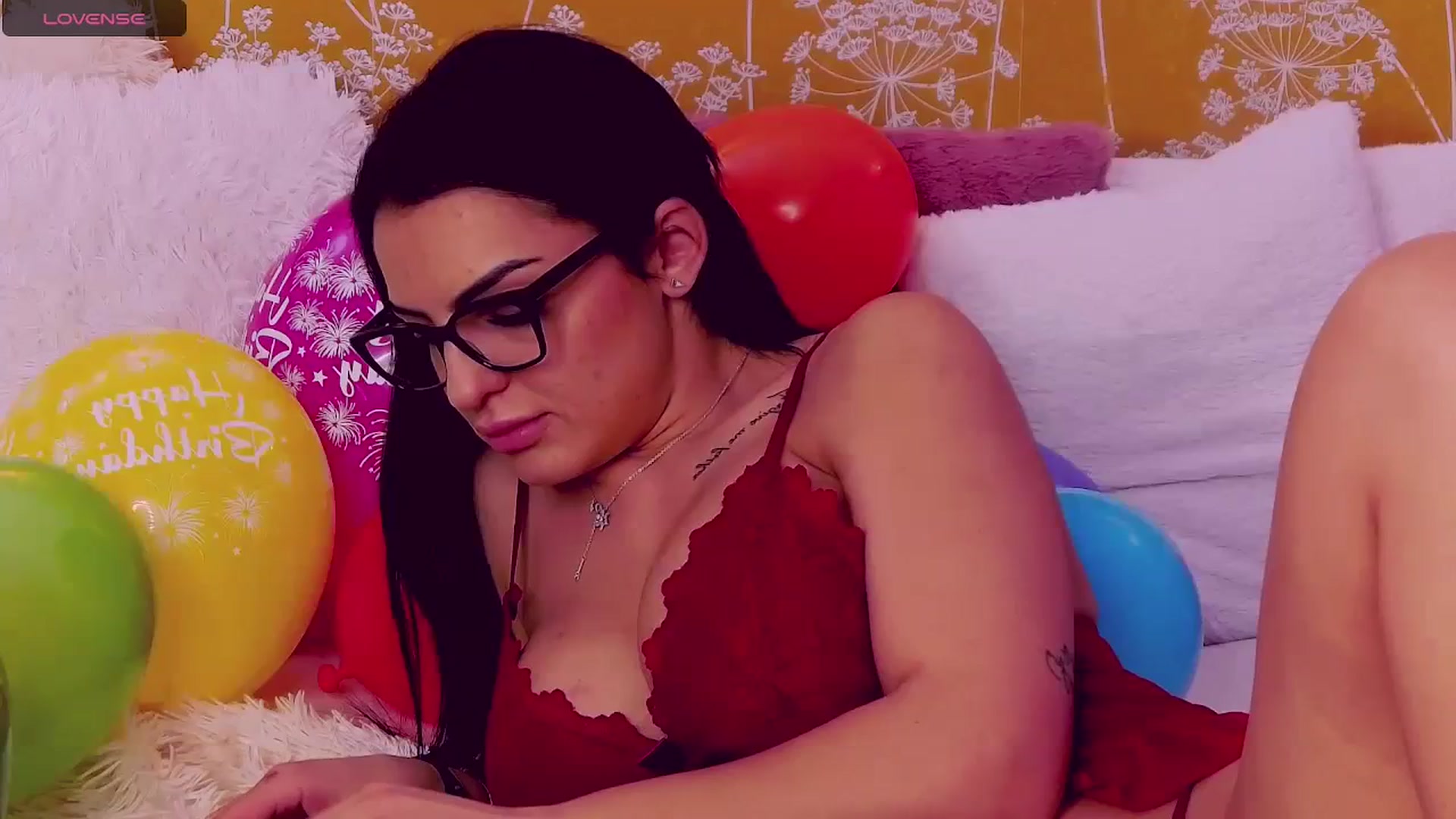 Gallery image thumbnail from LindsayDee's myfreecams stream on, 12/06/2023, 10:33 image 1 of 20