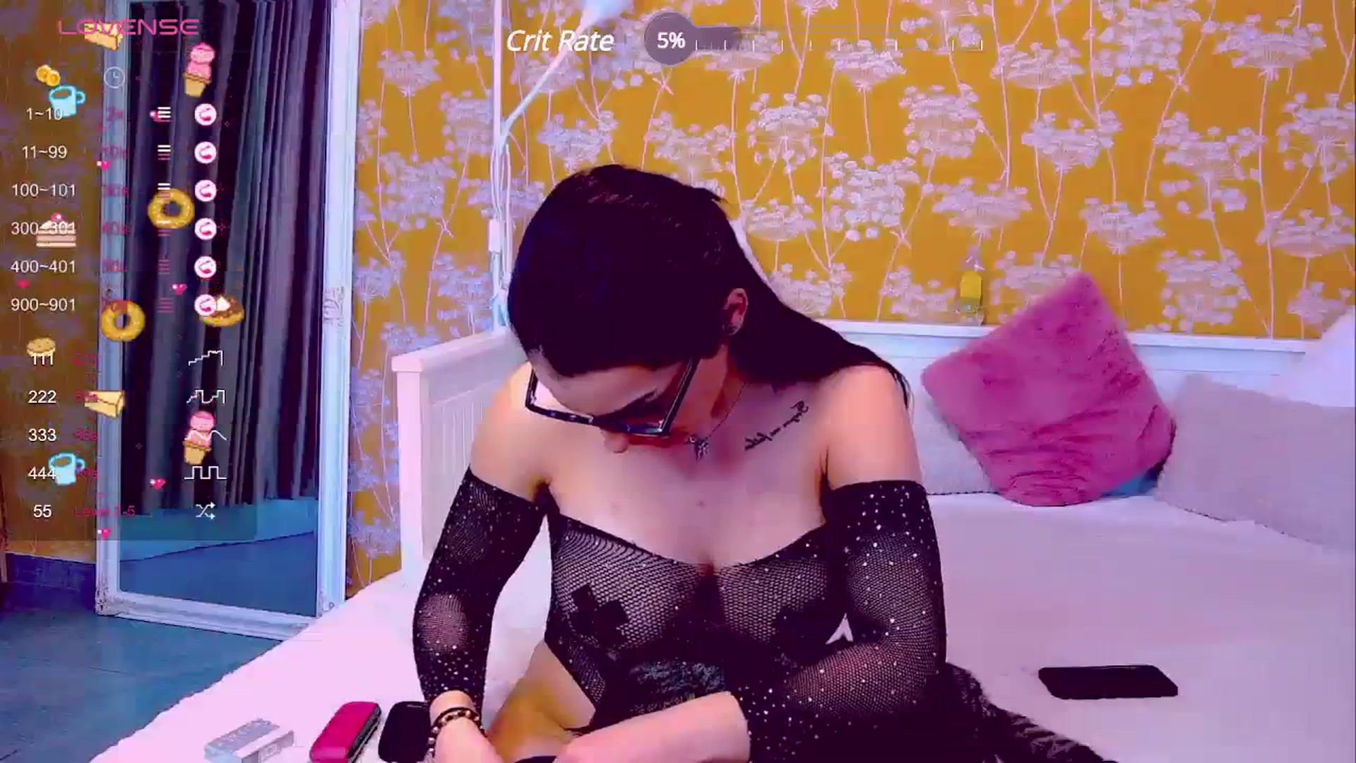 Gallery image thumbnail from LindsayDee's myfreecams stream on, 02/19/2024, 09:21 image 19 of 20