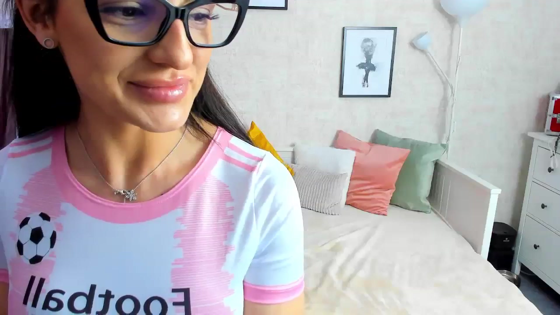 Gallery image thumbnail from LindsayDee's myfreecams stream on, 02/29/2024, 08:16 image 3 of 20