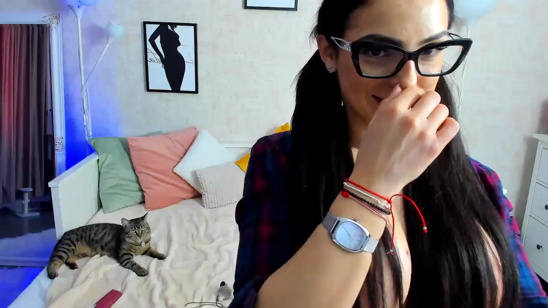 Gallery image thumbnail from LindsayDee's myfreecams stream on, 03/16/2024, 08:45 image 18 of 20