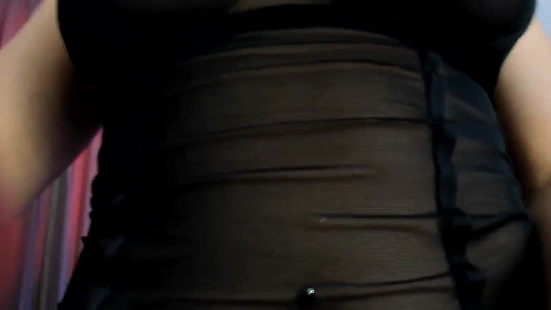 Gallery image thumbnail from LindsayDee's myfreecams stream on, 03/17/2024, 10:21 image 6 of 20