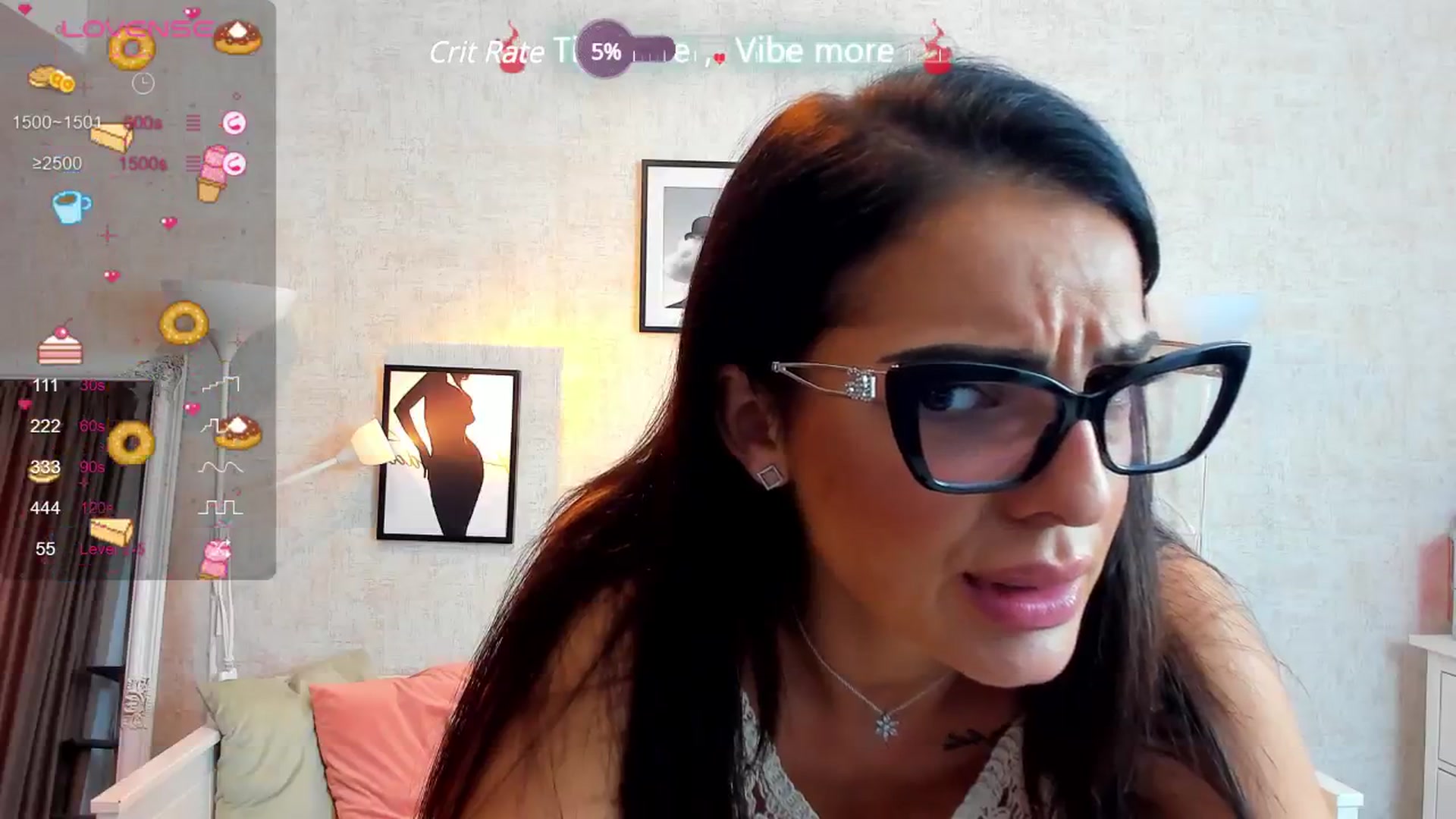Gallery image thumbnail from LindsayDee's myfreecams stream on, 05/19/2024, 16:24 image 4 of 20