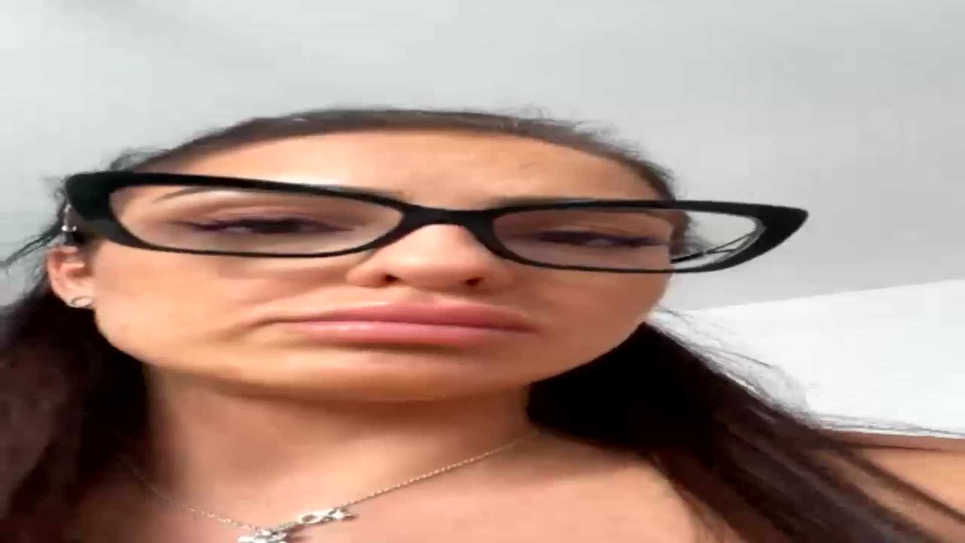 Gallery image thumbnail from LindsayDee's myfreecams stream on, 06/10/2024, 15:26 image 10 of 20
