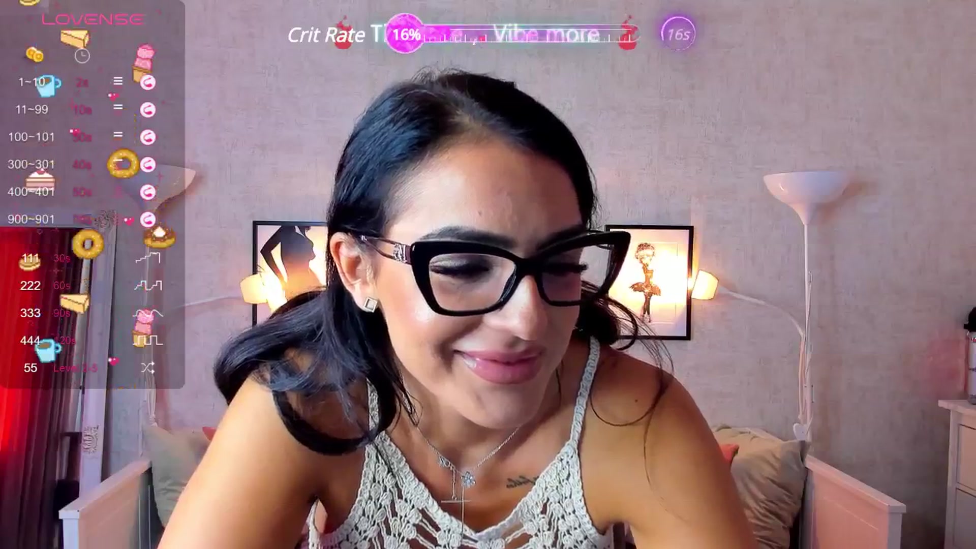 Gallery image thumbnail from LindsayDee's myfreecams stream on, 06/27/2024, 15:46 image 12 of 20