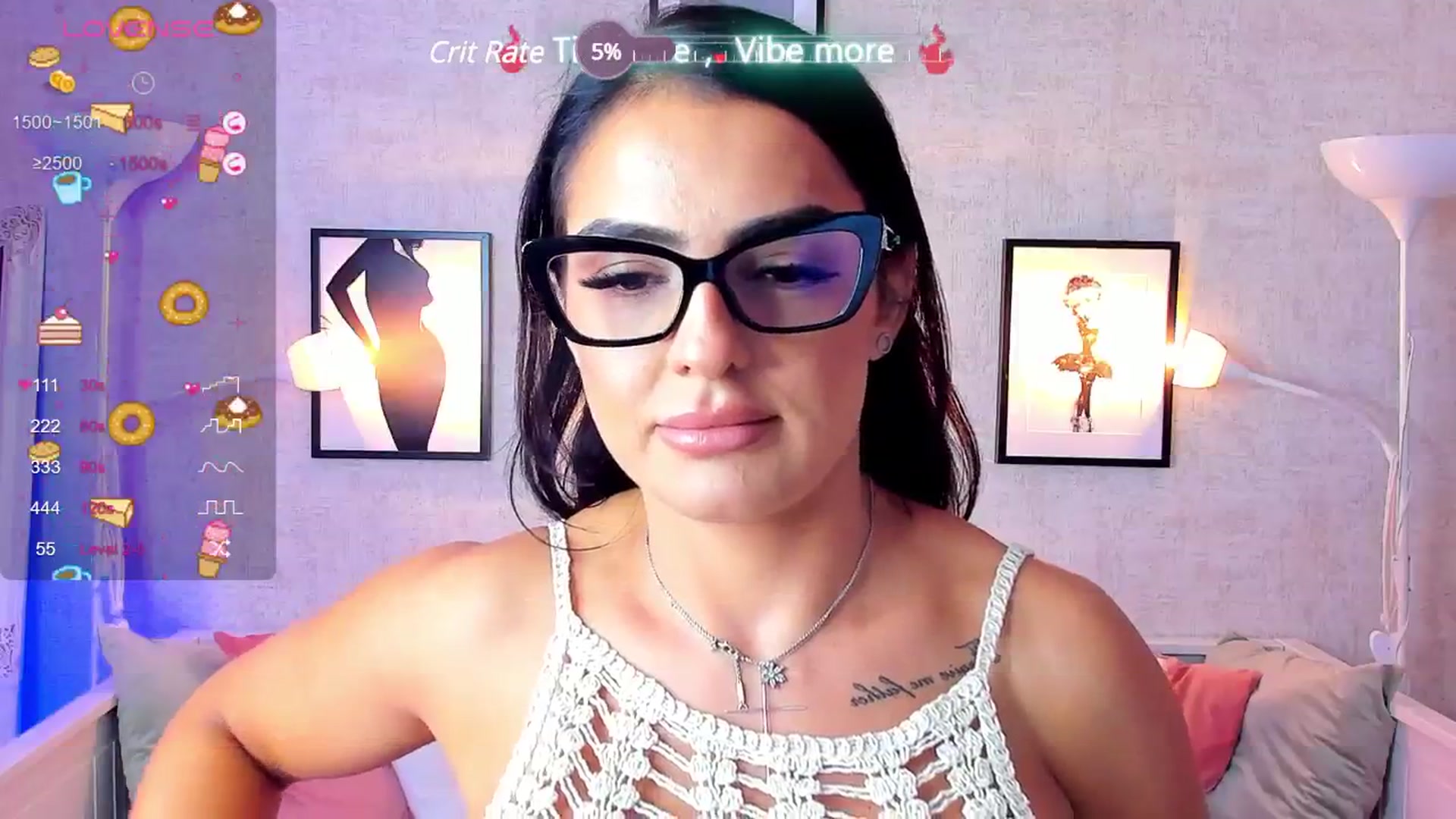 Gallery image thumbnail from LindsayDee's myfreecams stream on, 06/27/2024, 16:34 image 2 of 20