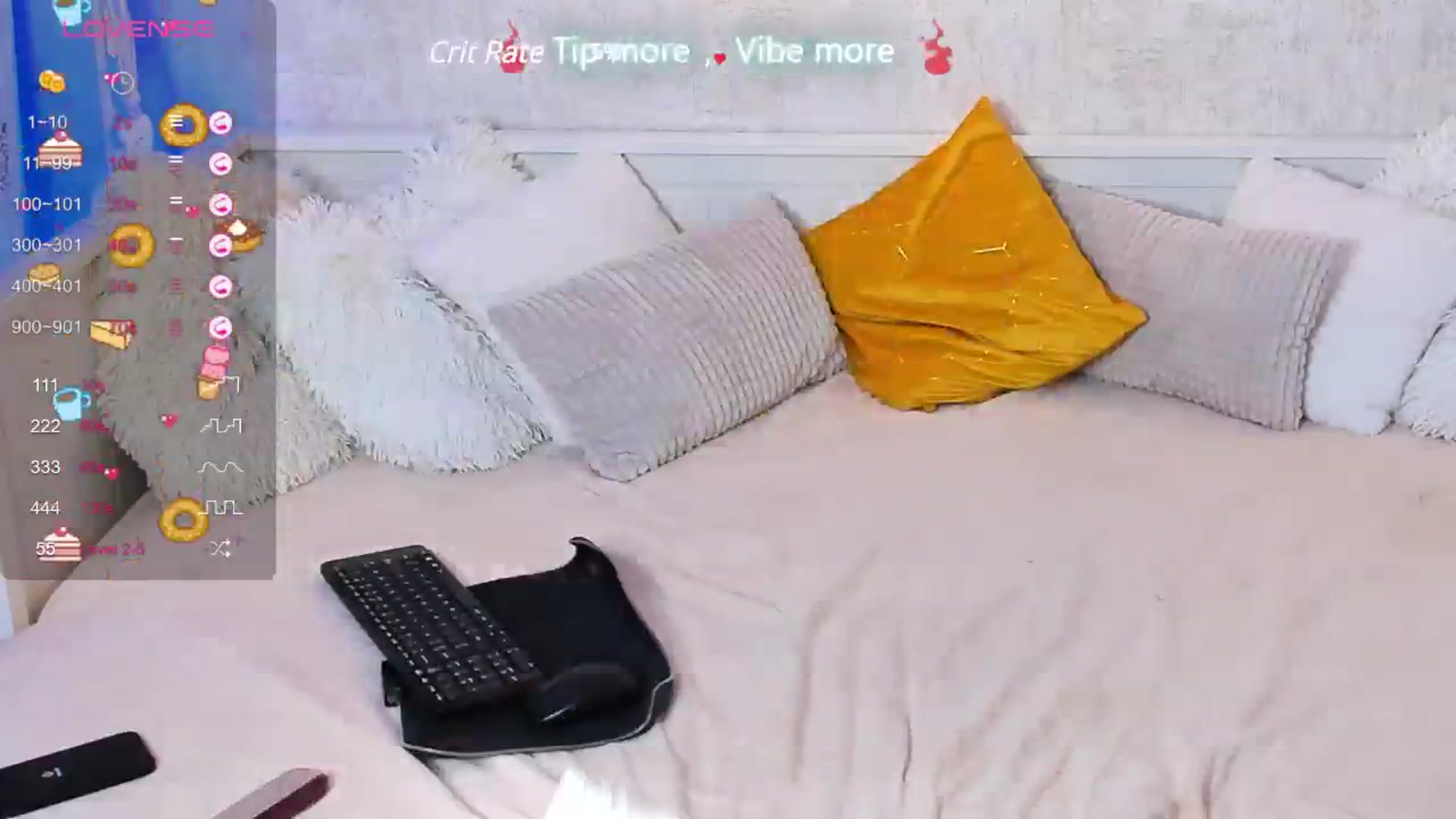 Gallery image thumbnail from LindsayDee's myfreecams stream on, 08/09/2024, 16:16 image 9 of 20