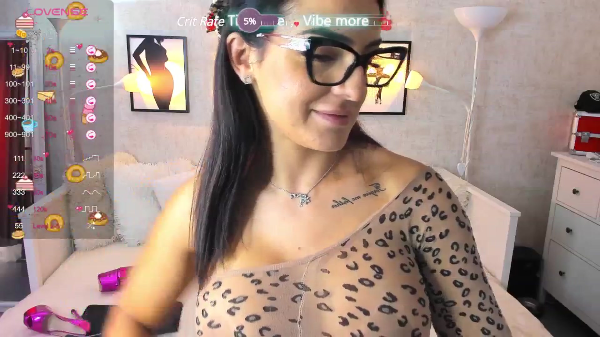 Gallery image thumbnail from LindsayDee's myfreecams stream on, 08/17/2024, 15:00 image 13 of 20