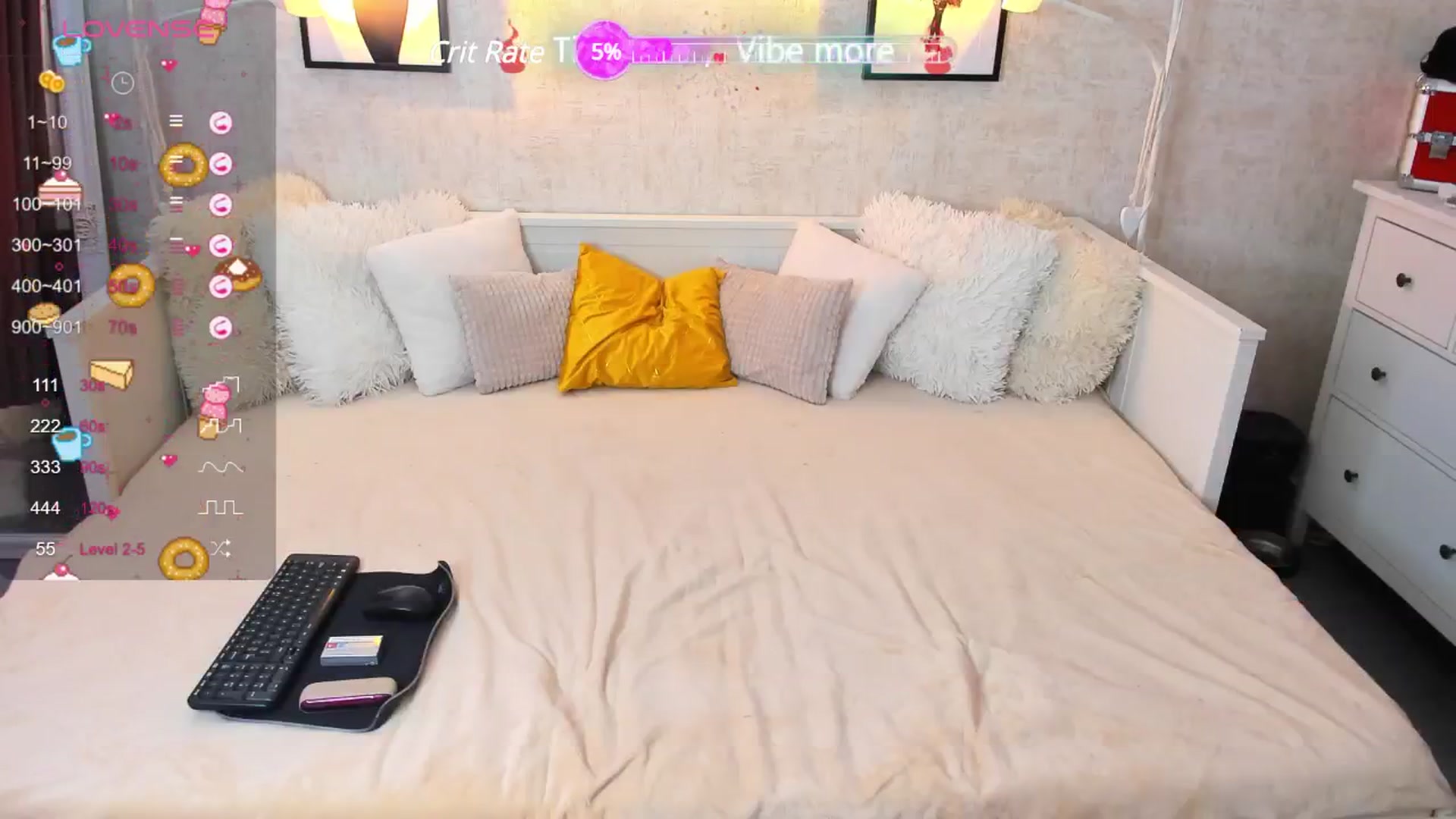 Gallery image thumbnail from LindsayDee's myfreecams stream on, 08/17/2024, 18:47 image 2 of 20
