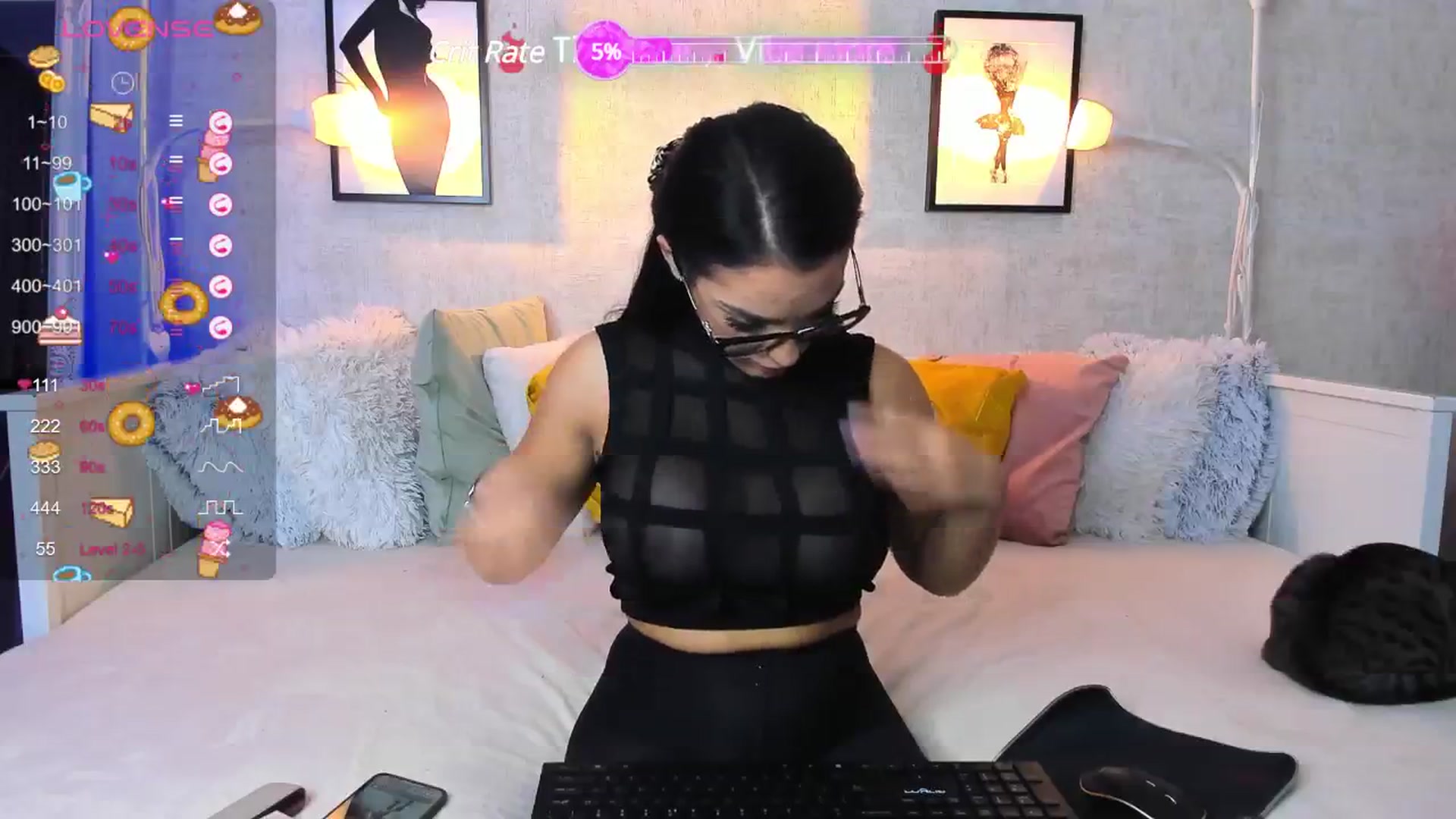 Gallery image thumbnail from LindsayDee's myfreecams stream on, 10/21/2024, 15:30 image 13 of 20