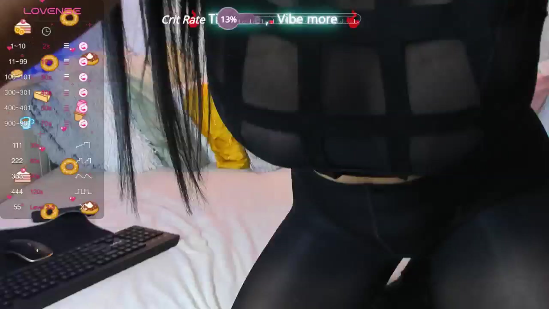 Gallery image thumbnail from LindsayDee's myfreecams stream on, 10/21/2024, 19:12 image 10 of 20