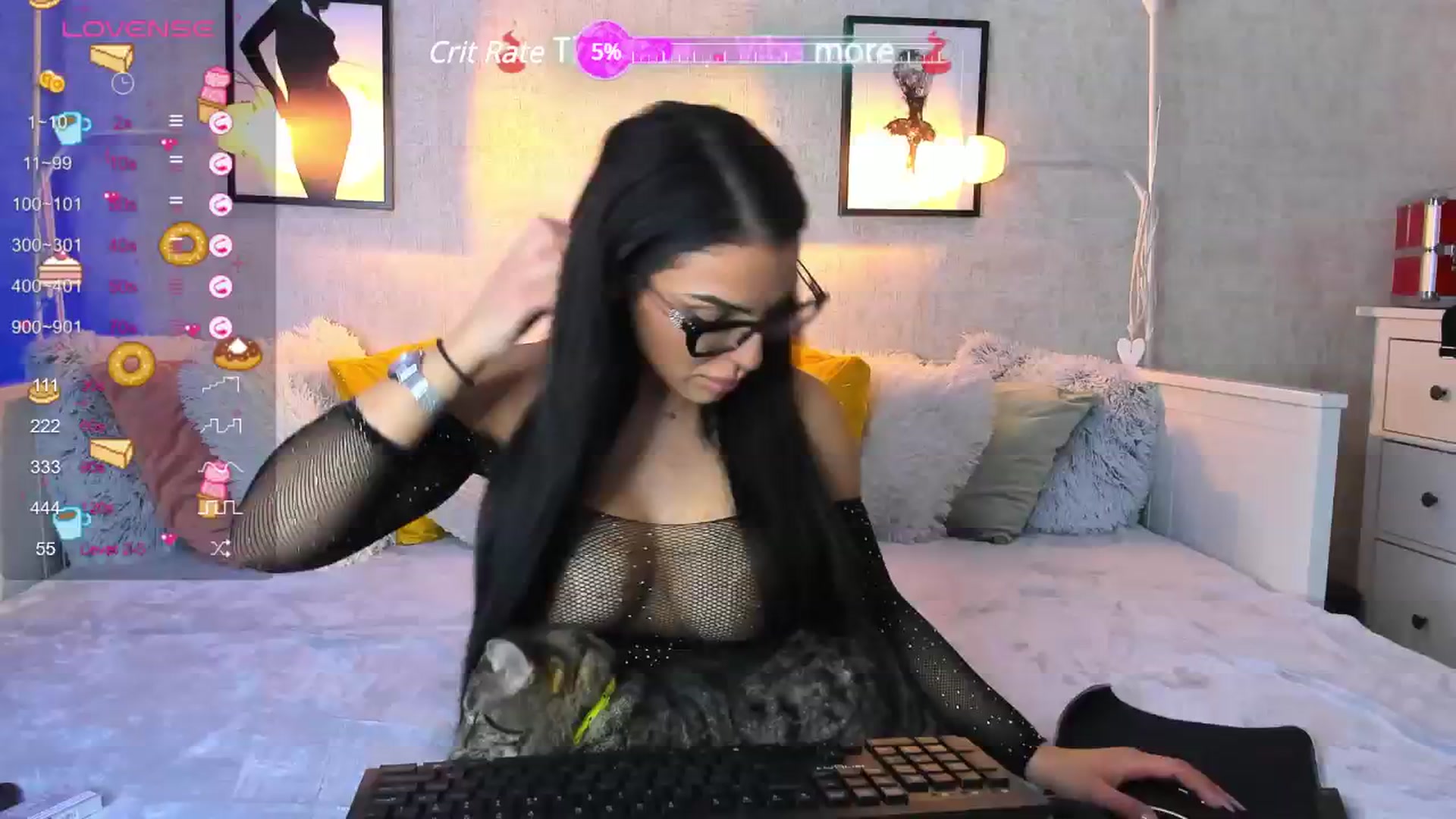 Gallery image thumbnail from LindsayDee's myfreecams stream on, 12/12/2024, 17:02 image 7 of 20