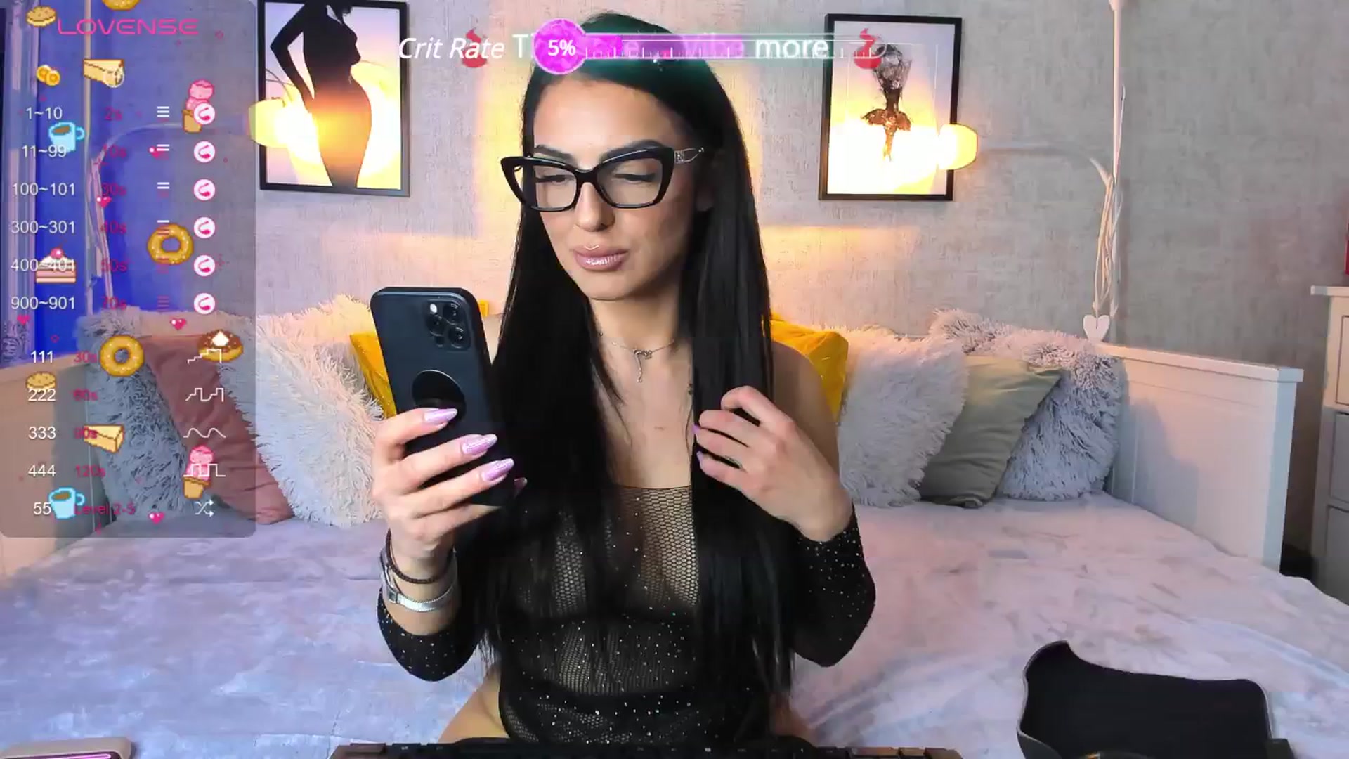 Gallery image thumbnail from LindsayDee's myfreecams stream on, 12/12/2024, 17:02 image 1 of 20