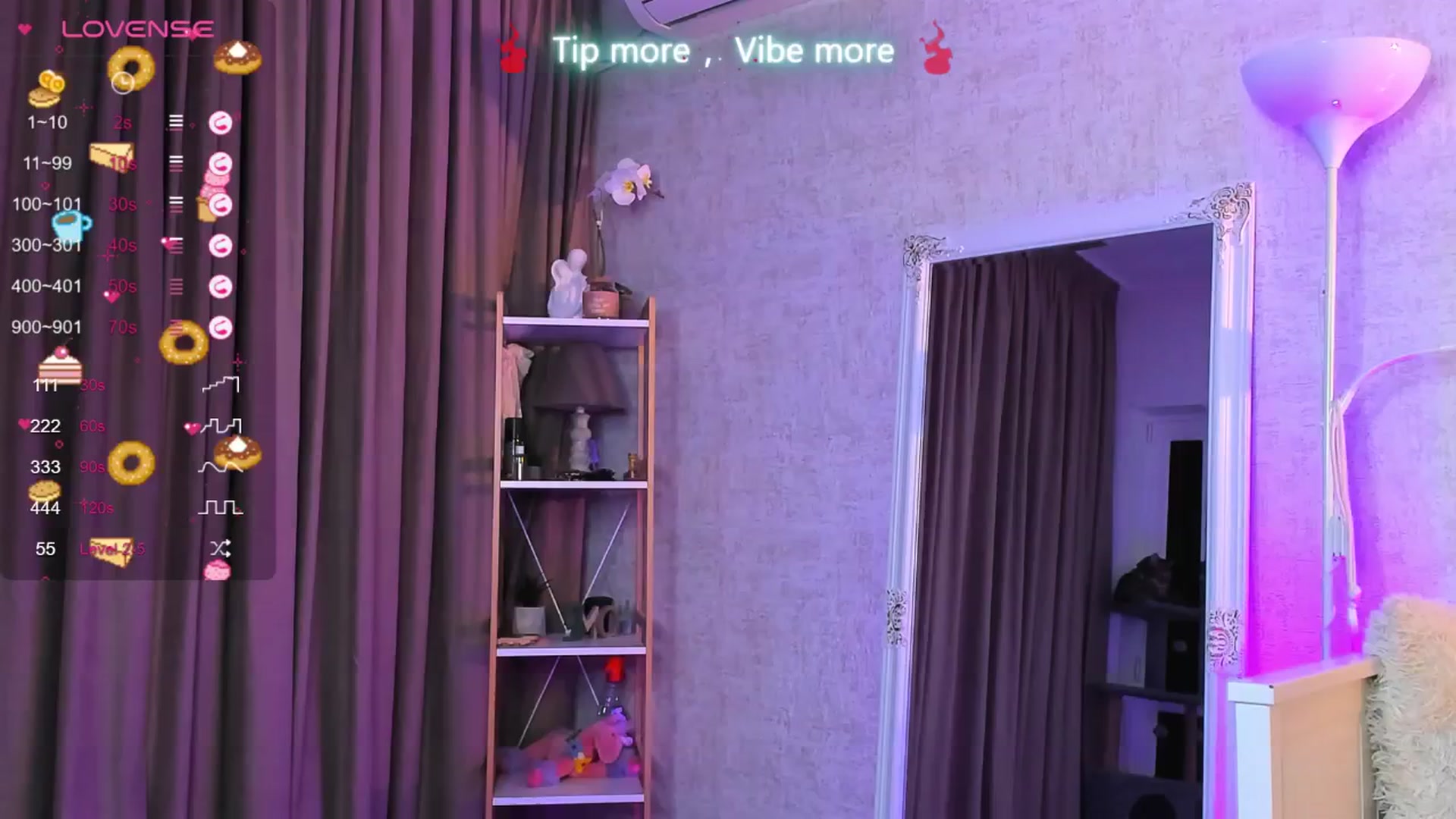 Gallery image thumbnail from LindsayDee's myfreecams stream on, 01/31/2025, 20:06 image 17 of 20
