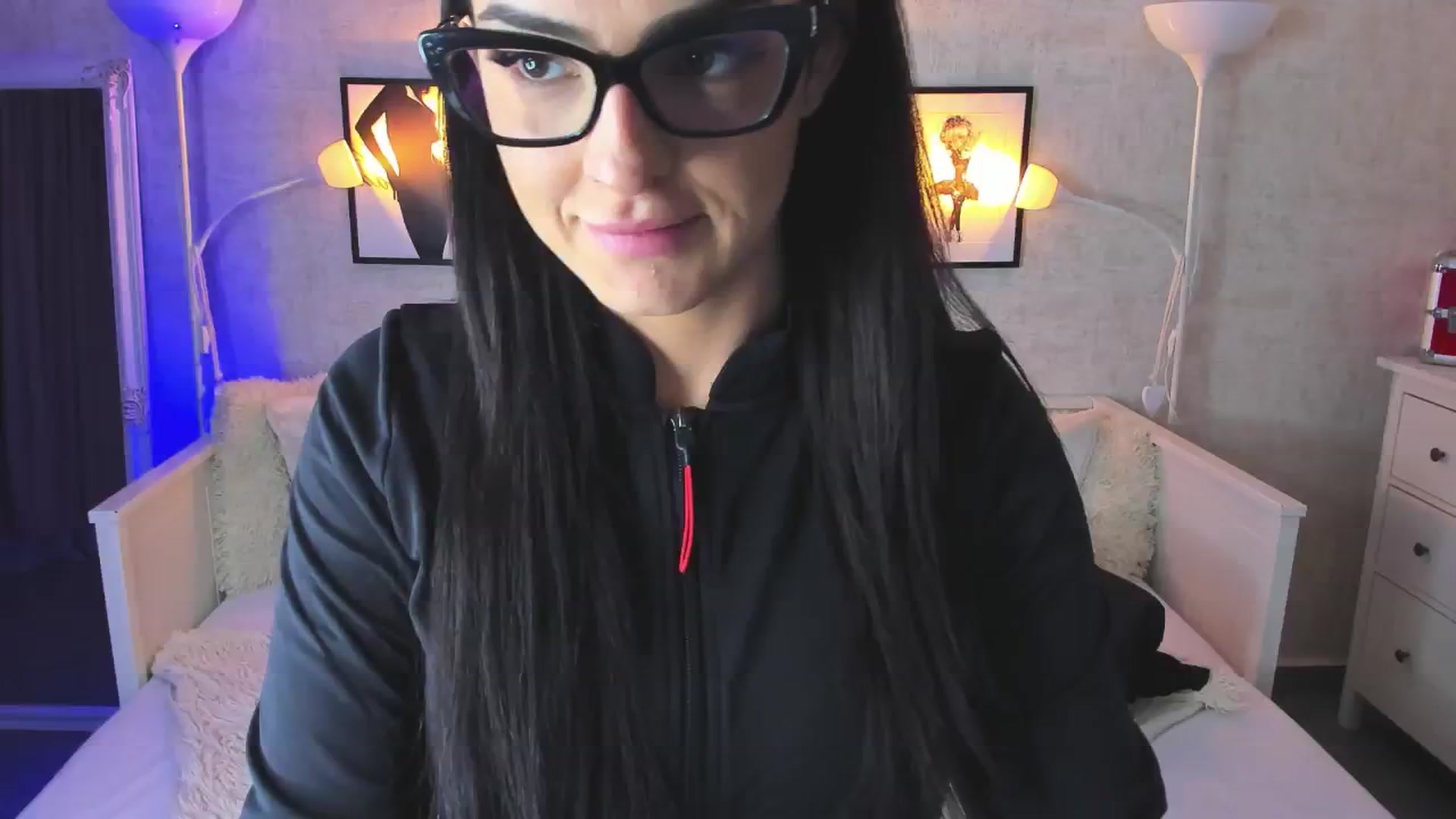 Gallery image thumbnail from LindsayDee's myfreecams stream on, 02/09/2025, 19:34 image 9 of 20