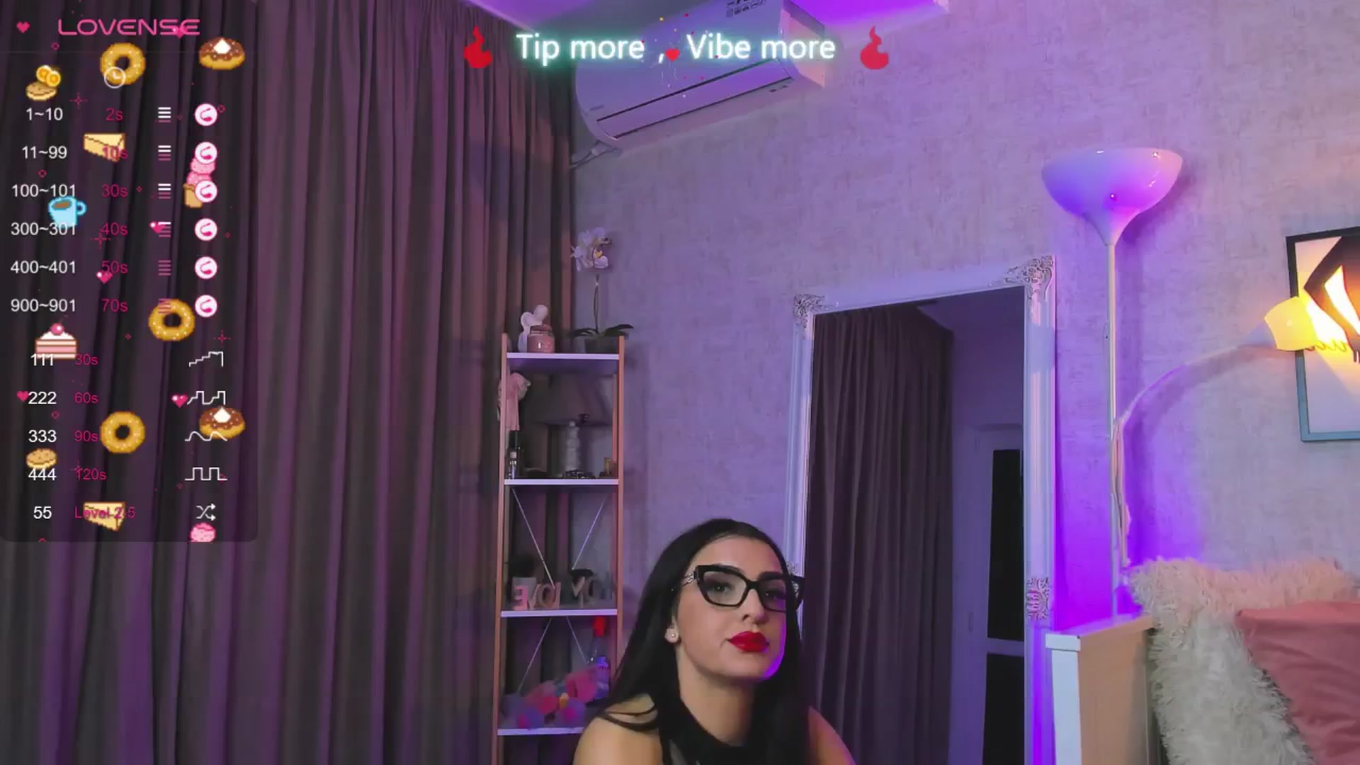 Gallery image thumbnail from LindsayDee's myfreecams stream on, 02/22/2025, 16:19 image 12 of 20