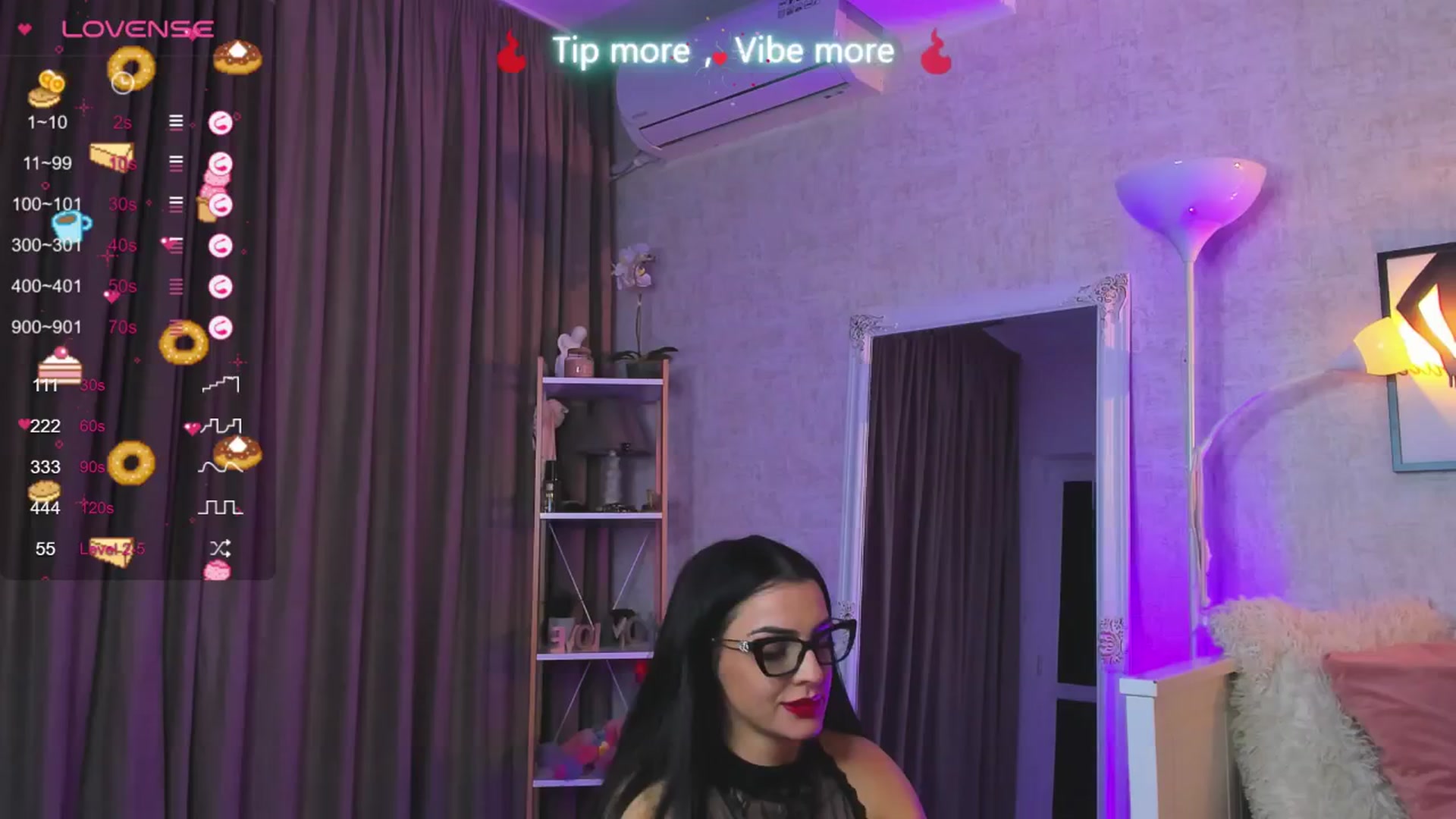 Gallery image thumbnail from LindsayDee's myfreecams stream on, 02/22/2025, 16:19 image 5 of 20