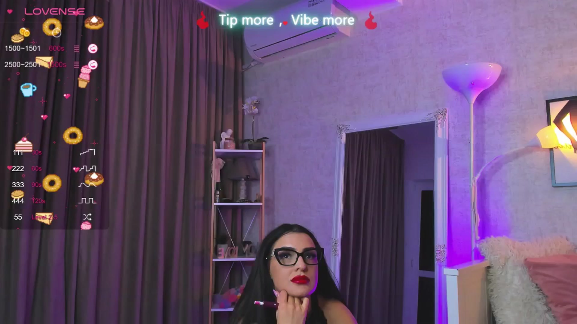 Gallery image thumbnail from LindsayDee's myfreecams stream on, 02/22/2025, 16:19 image 6 of 20