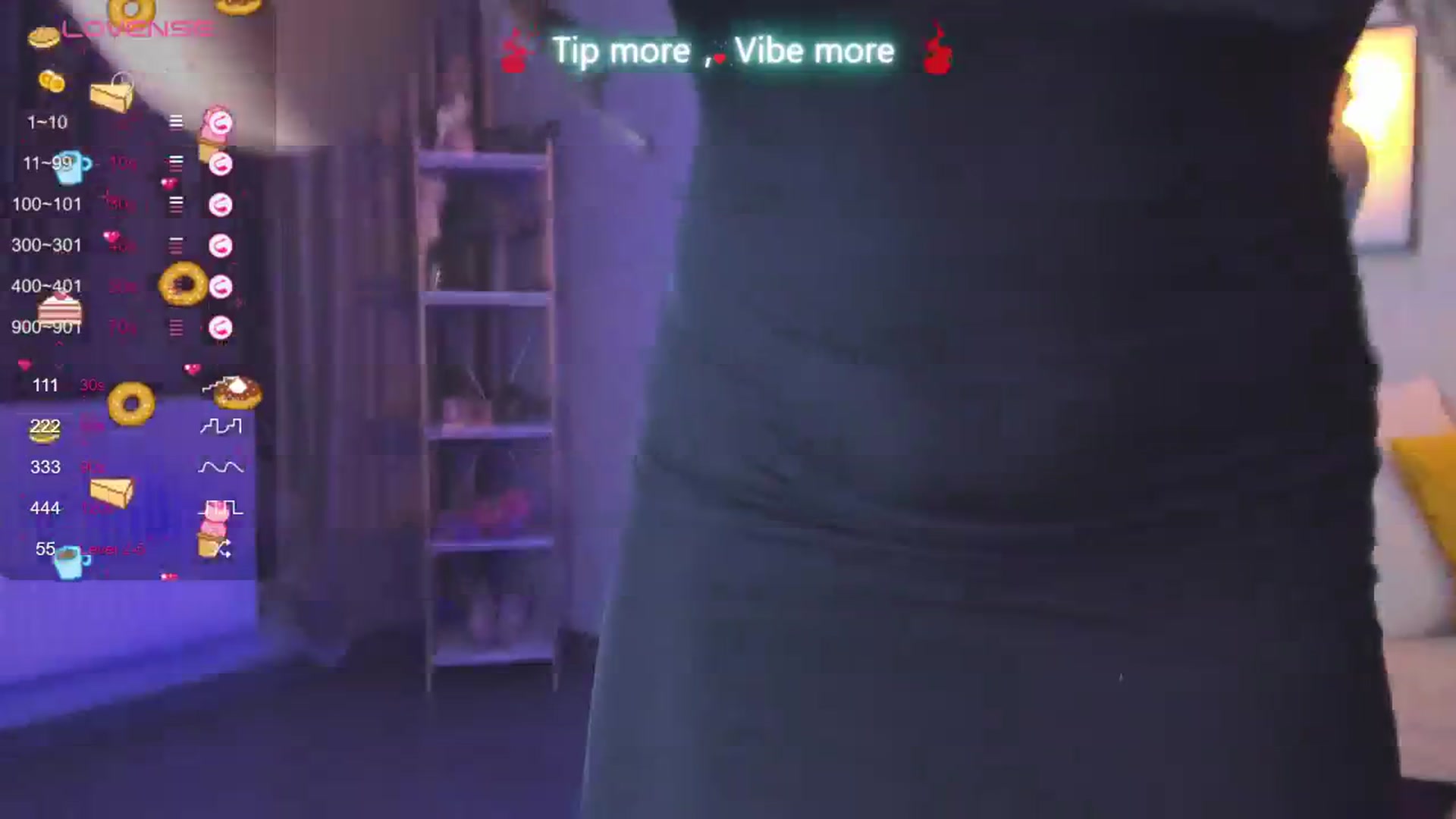 Gallery image thumbnail from LindsayDee's myfreecams stream on, 02/27/2025, 19:35 image 15 of 20