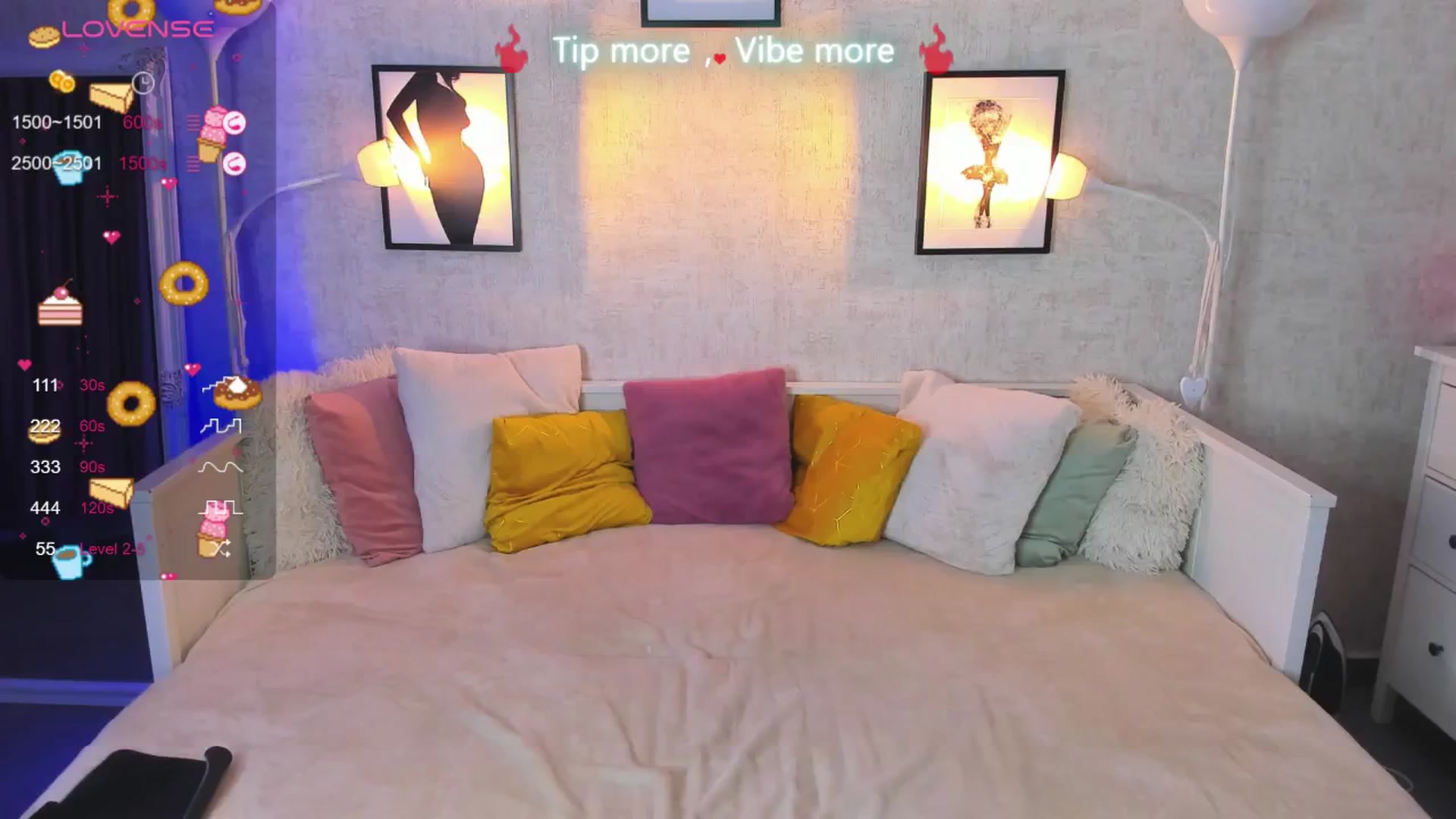 Gallery image thumbnail from LindsayDee's myfreecams stream on, 03/13/2025, 15:48 image 5 of 20