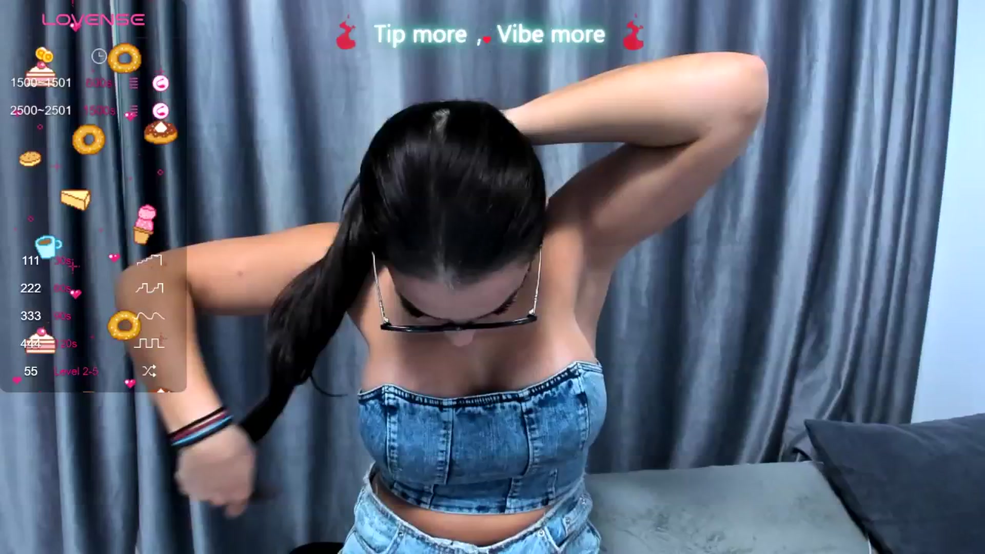 Gallery image thumbnail from LindsayDee's myfreecams stream on, 04/09/2025, 10:57 image 16 of 20