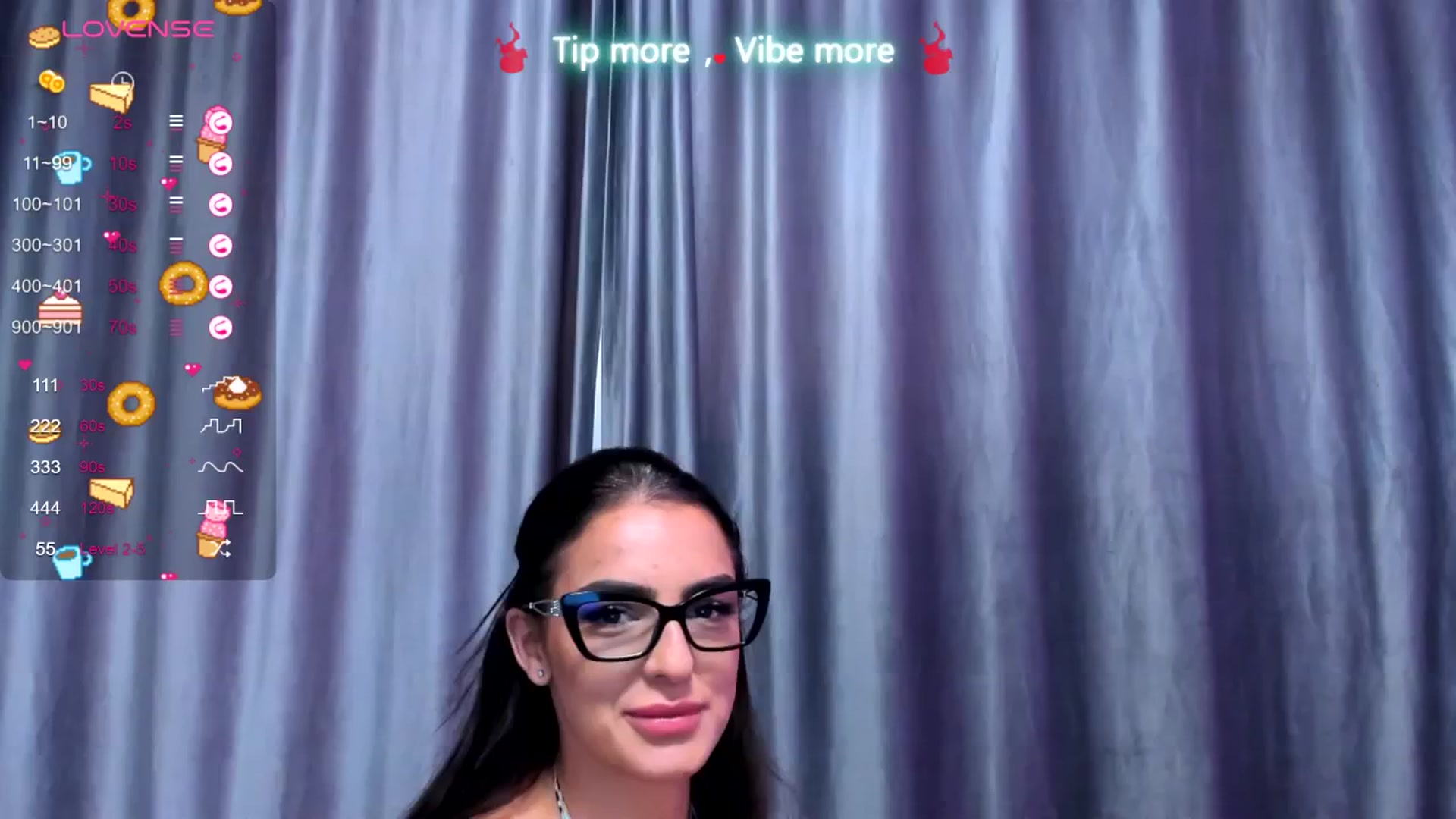 Gallery image thumbnail from LindsayDee's myfreecams stream on, 04/10/2025, 12:07 image 5 of 20