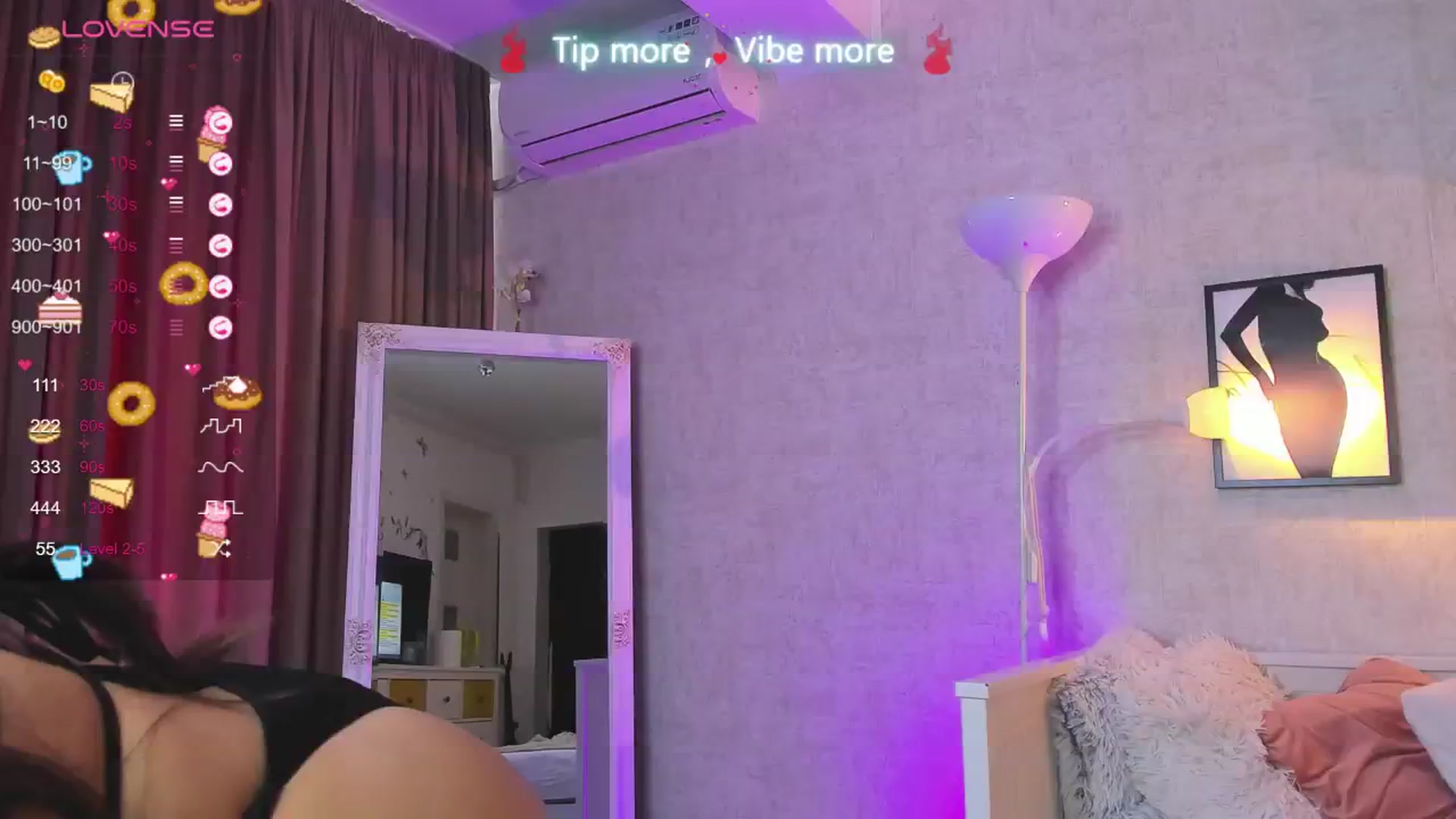 Gallery image thumbnail from LindsayDee's myfreecams stream on, 05/08/2025, 11:09 image 11 of 20