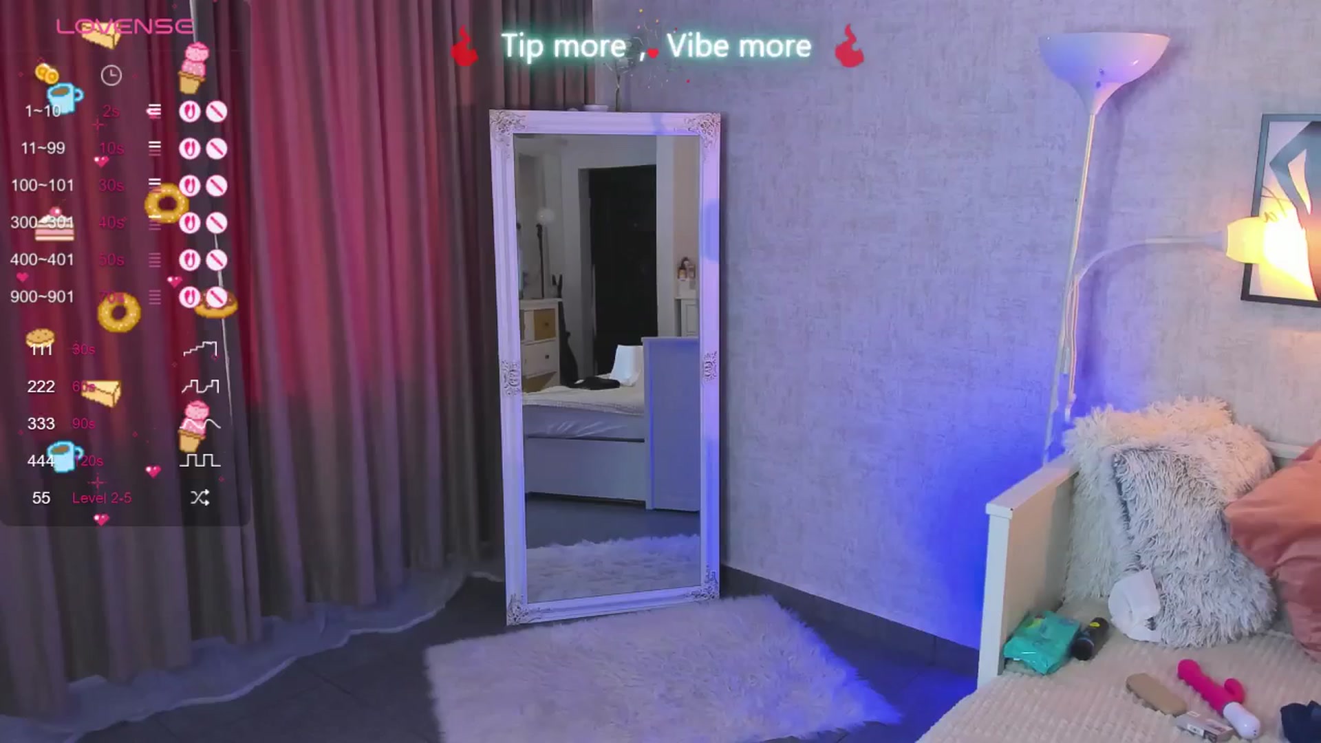 Gallery image thumbnail from LindsayDee's myfreecams stream on, 05/26/2025, 13:14 image 13 of 20