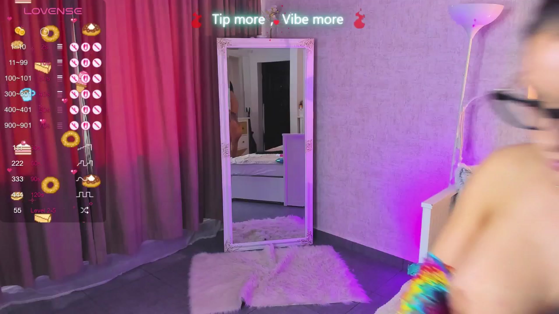 Gallery image thumbnail from LindsayDee's myfreecams stream on, 05/28/2025, 08:24 image 6 of 20