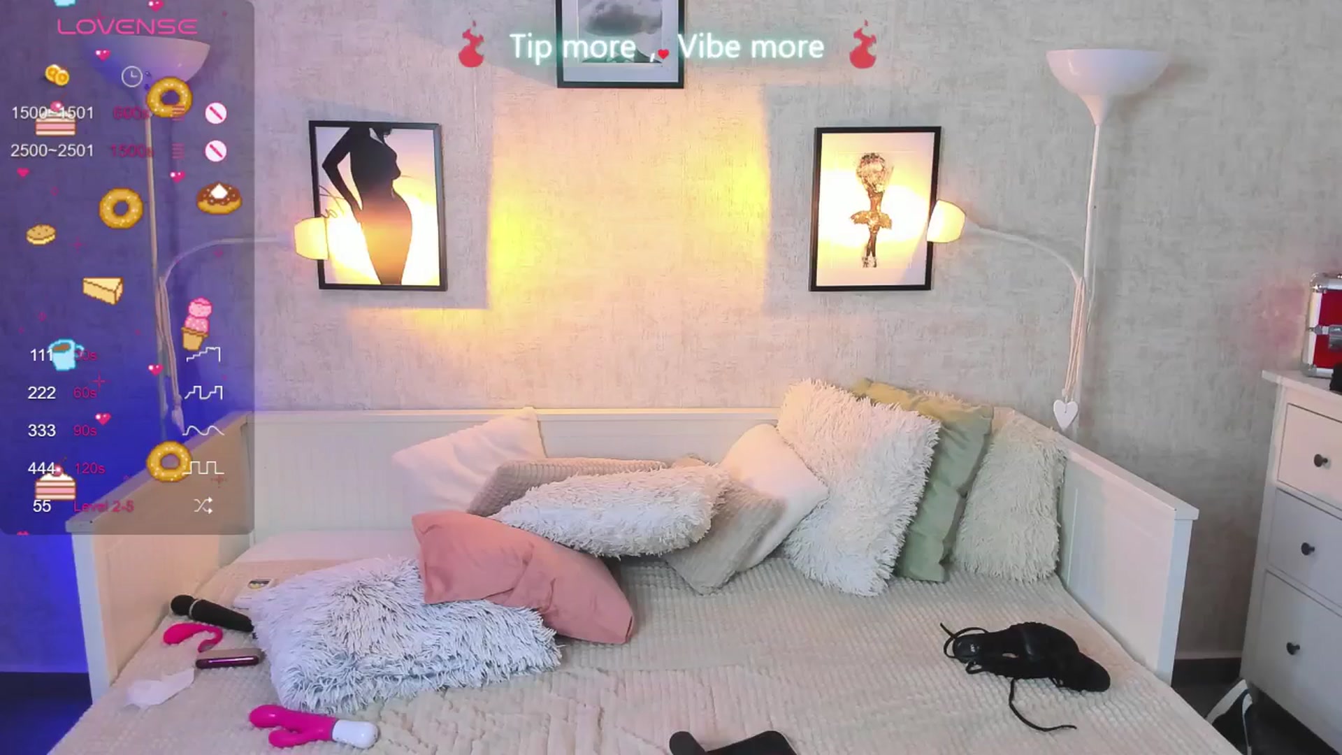 Gallery image thumbnail from LindsayDee's myfreecams stream on, 06/21/2025, 11:52 image 20 of 20