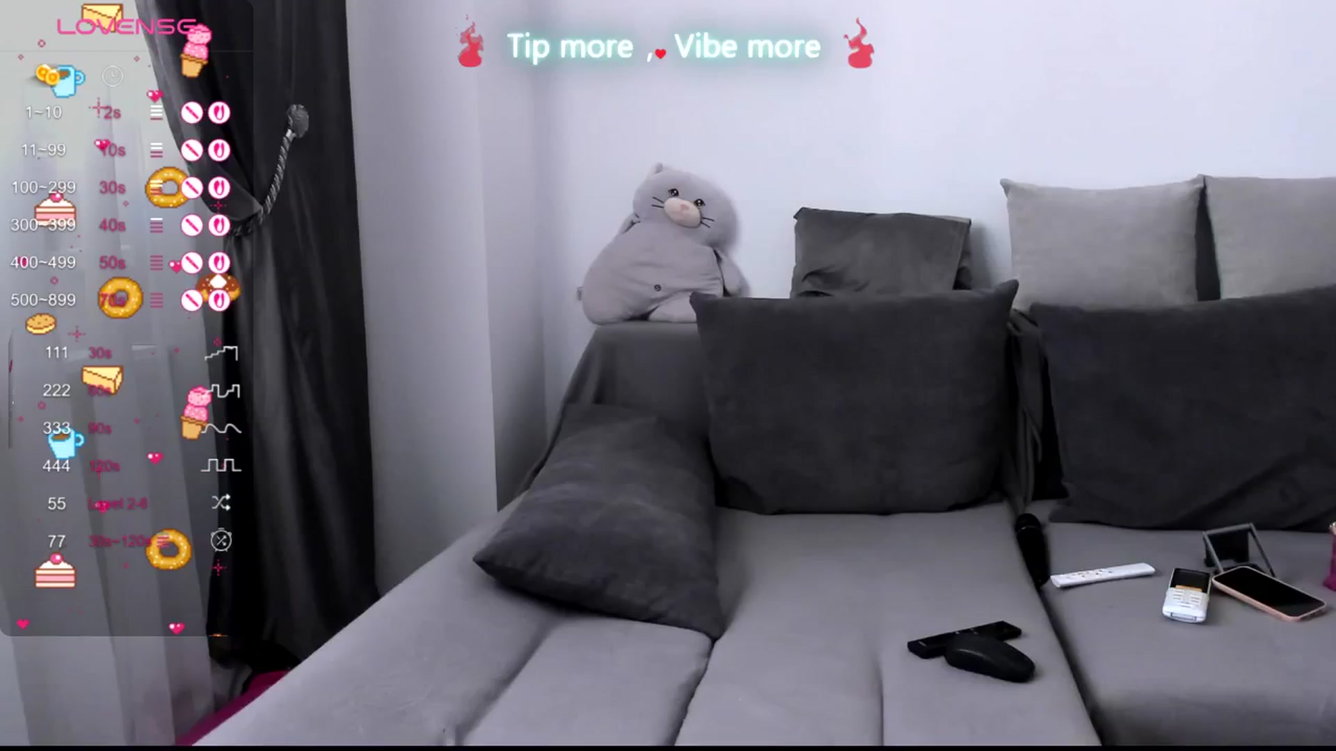 Gallery image thumbnail from LindsayDee's myfreecams stream on, 08/11/2025, 07:57 image 5 of 20