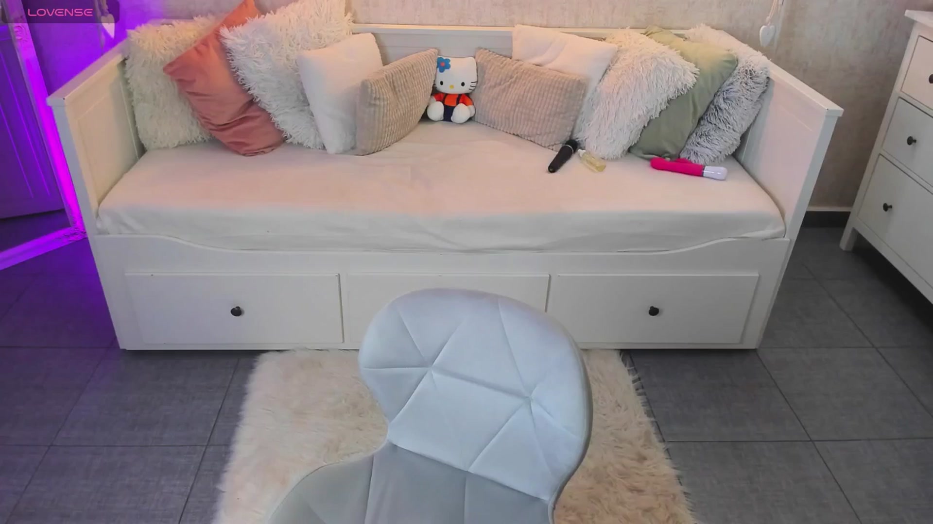 Gallery image thumbnail from LindsayDee's myfreecams stream on, 09/05/2025, 11:26 image 4 of 20