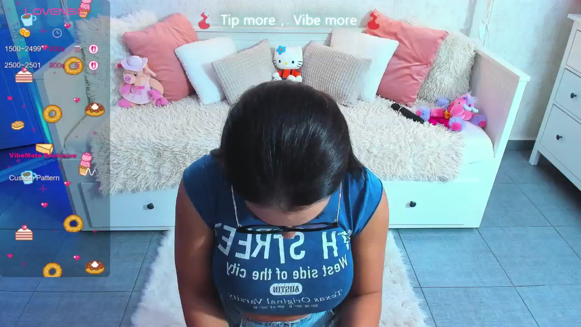 Gallery image thumbnail from LindsayDee's myfreecams stream on, 09/09/2025, 08:06 image 18 of 20