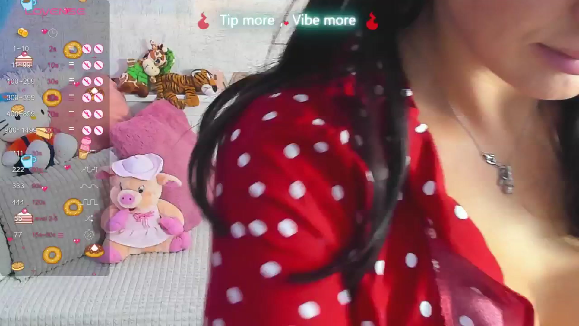 Gallery image thumbnail from LindsayDee's myfreecams stream on, 09/20/2025, 14:35 image 1 of 20
