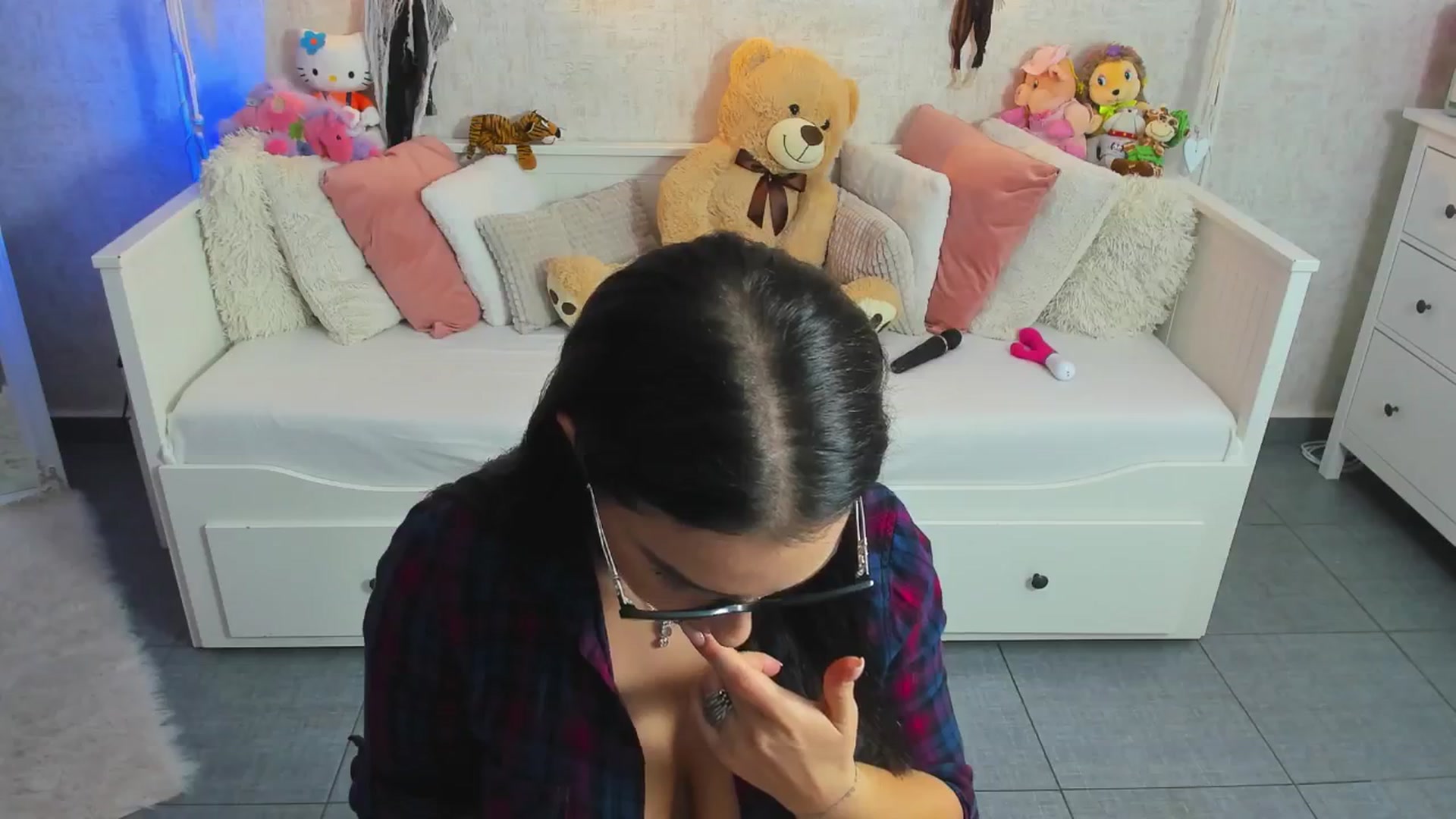Gallery image thumbnail from LindsayDee's myfreecams stream on, 10/19/2025, 10:09 image 18 of 20