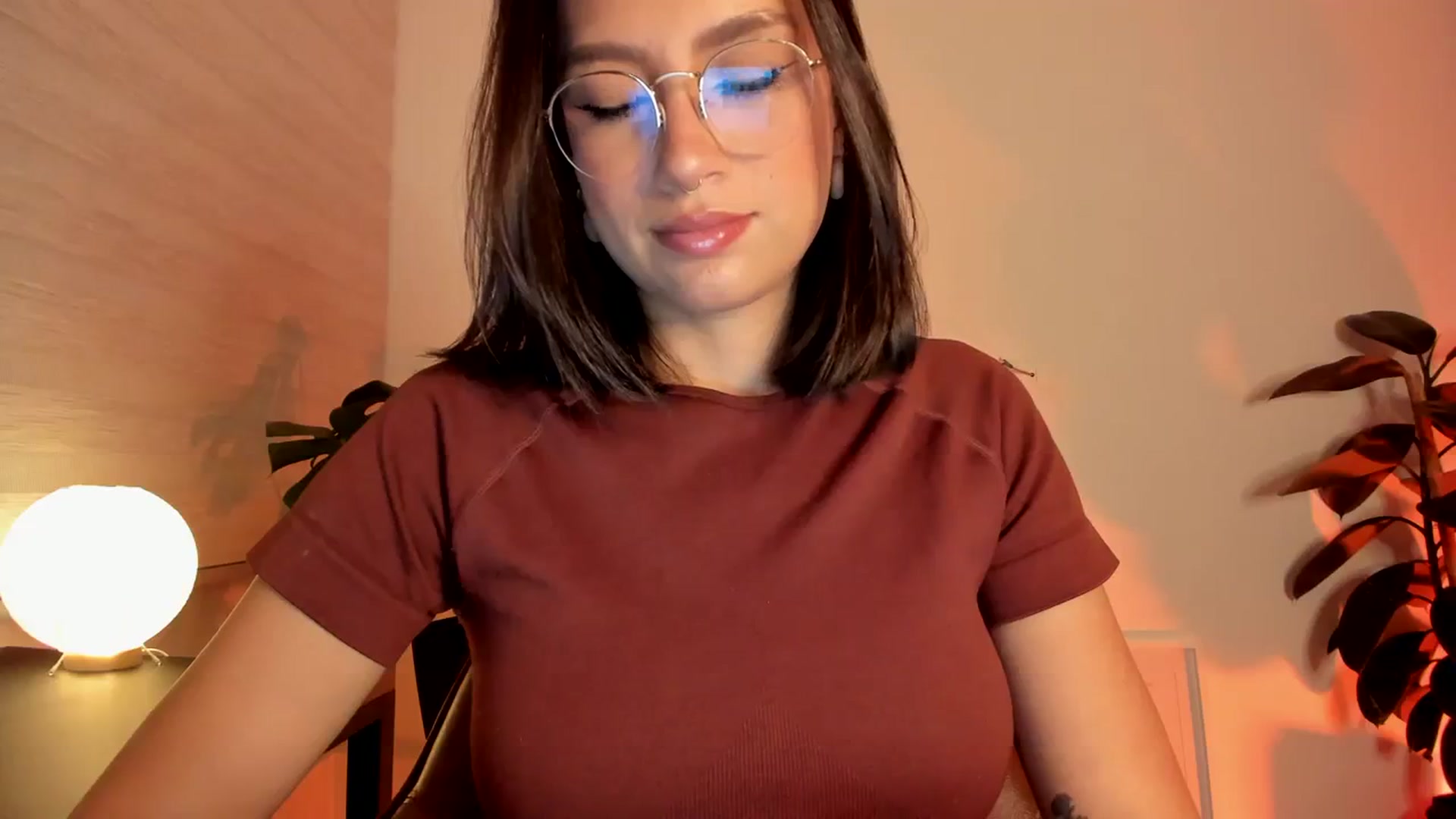 Gallery image thumbnail from Lindsoft's myfreecams stream on, 03/06/2024, 01:52 image 4 of 20