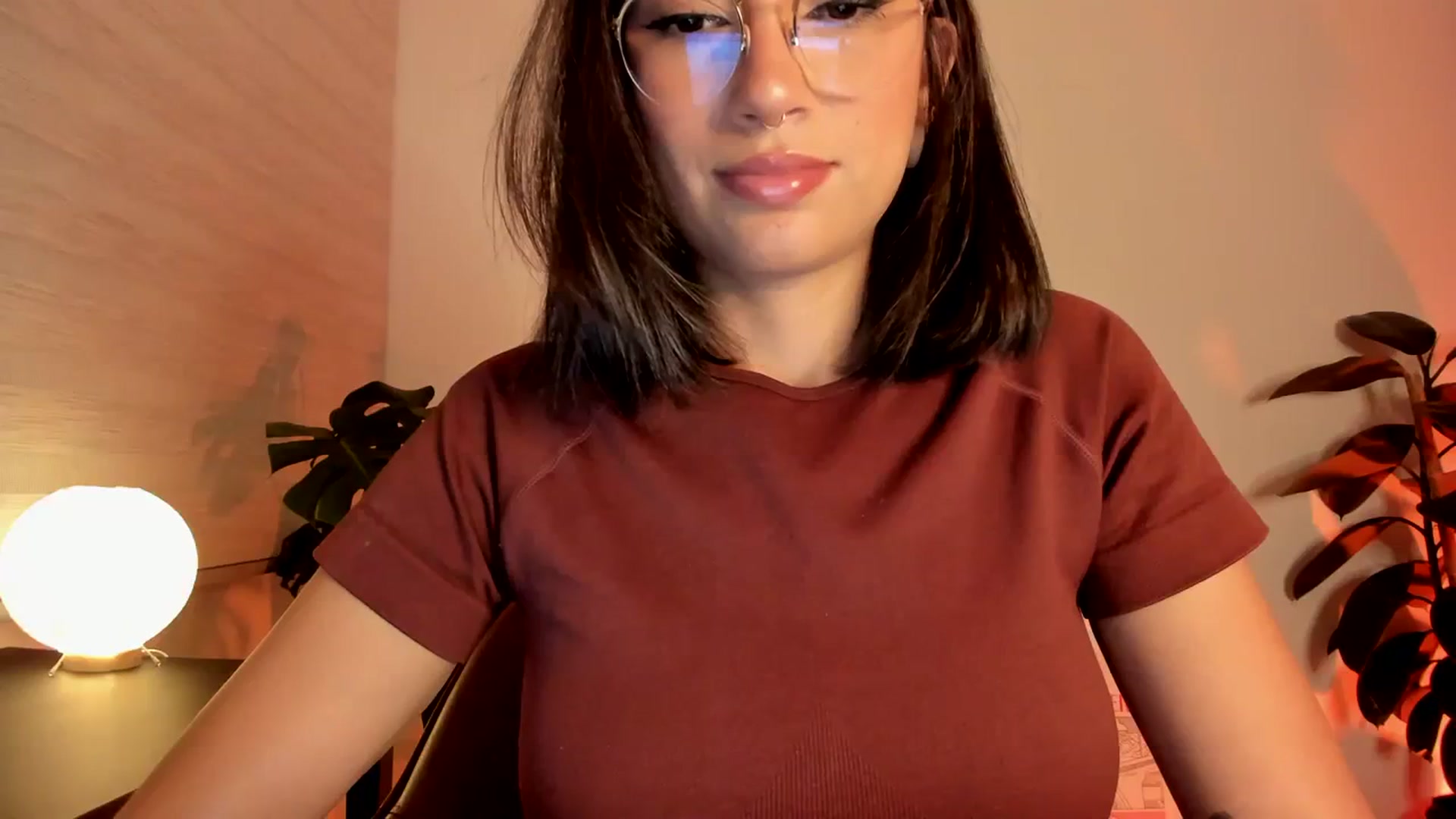 Gallery image thumbnail from Lindsoft's myfreecams stream on, 03/06/2024, 01:52 image 6 of 20