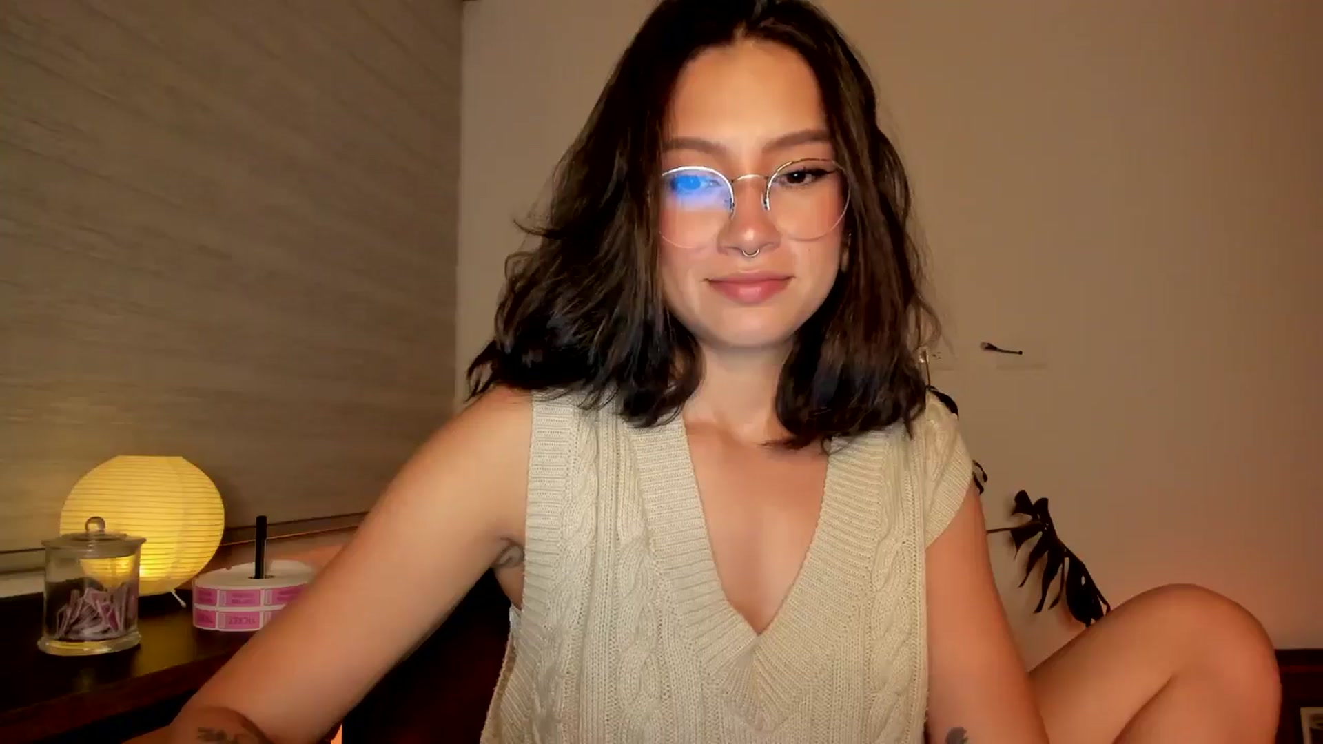 Gallery image thumbnail from Lindsoft's myfreecams stream on, 05/09/2024, 01:41 image 4 of 20