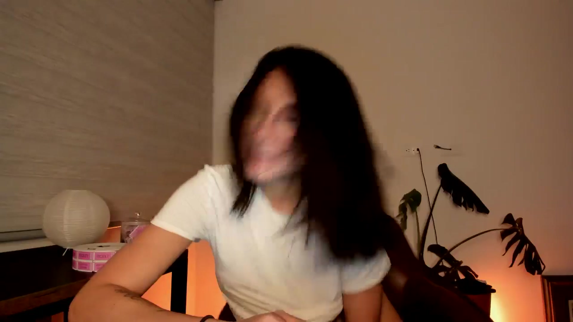 Gallery image thumbnail from Lindsoft's myfreecams stream on, 05/15/2024, 05:09 image 6 of 20