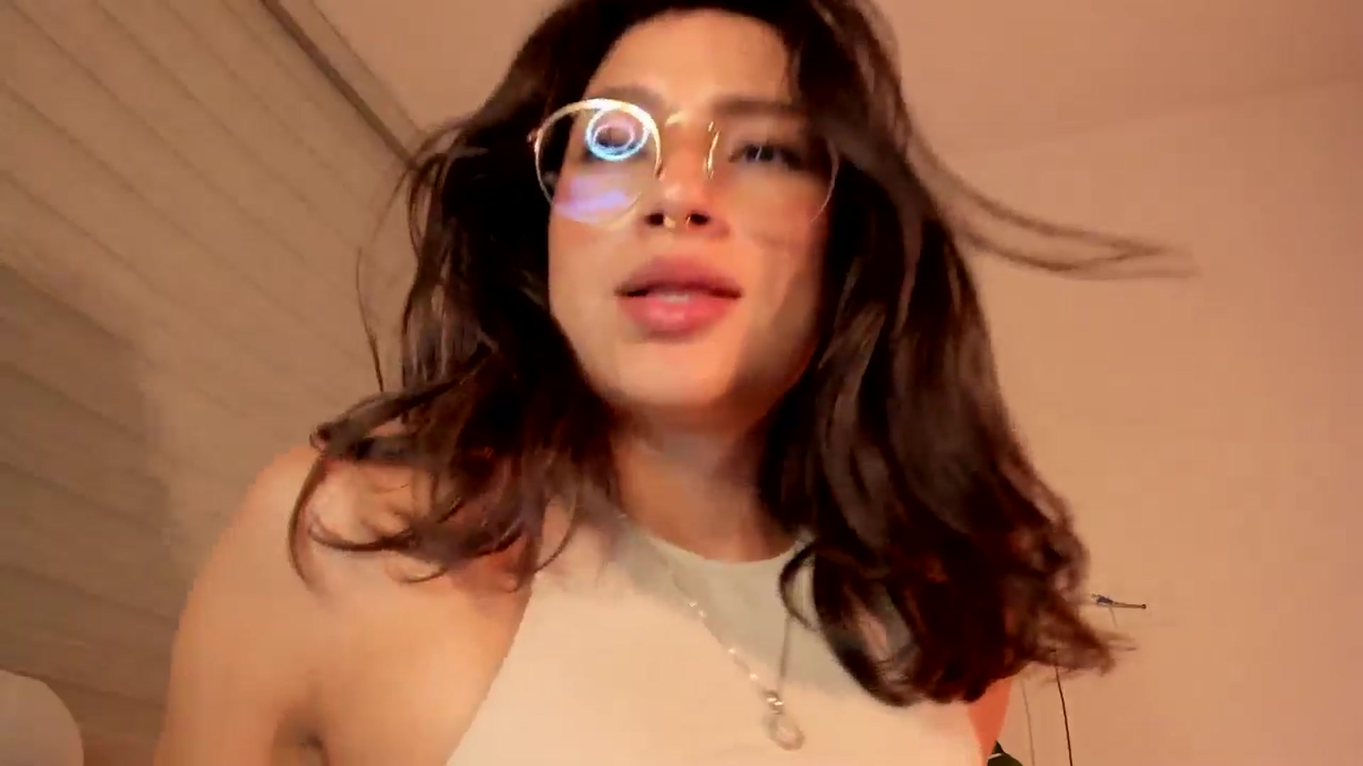 Gallery image thumbnail from Lindsoft's myfreecams stream on, 07/06/2024, 06:37 image 14 of 20