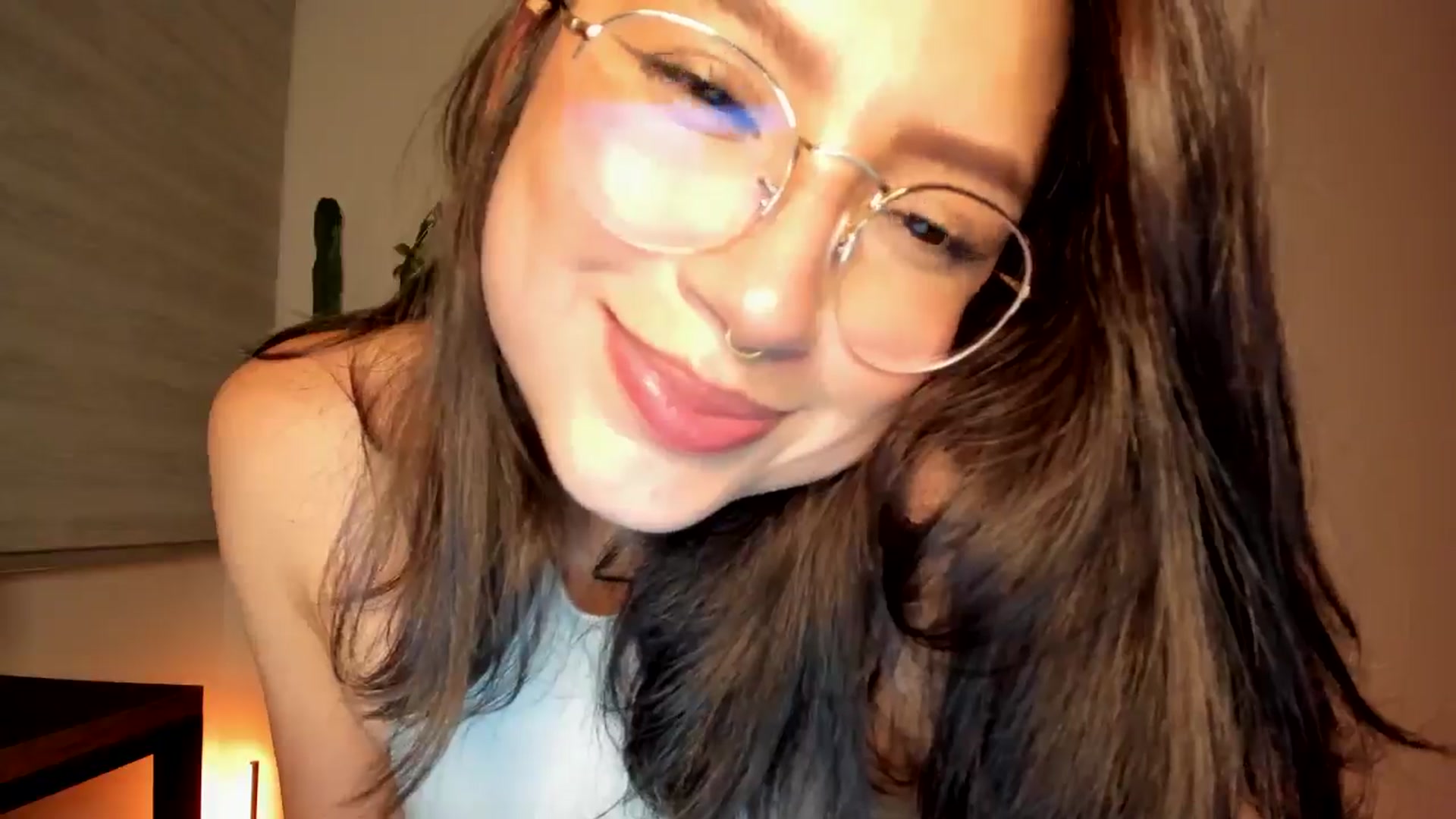 Gallery image thumbnail from Lindsoft's myfreecams stream on, 07/16/2024, 24:02 image 14 of 20