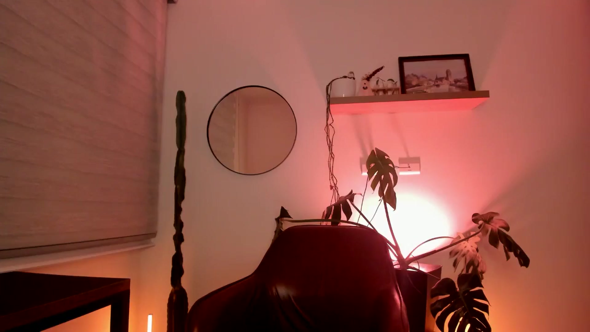 Gallery image thumbnail from Lindsoft's myfreecams stream on, 08/15/2024, 03:16 image 8 of 20