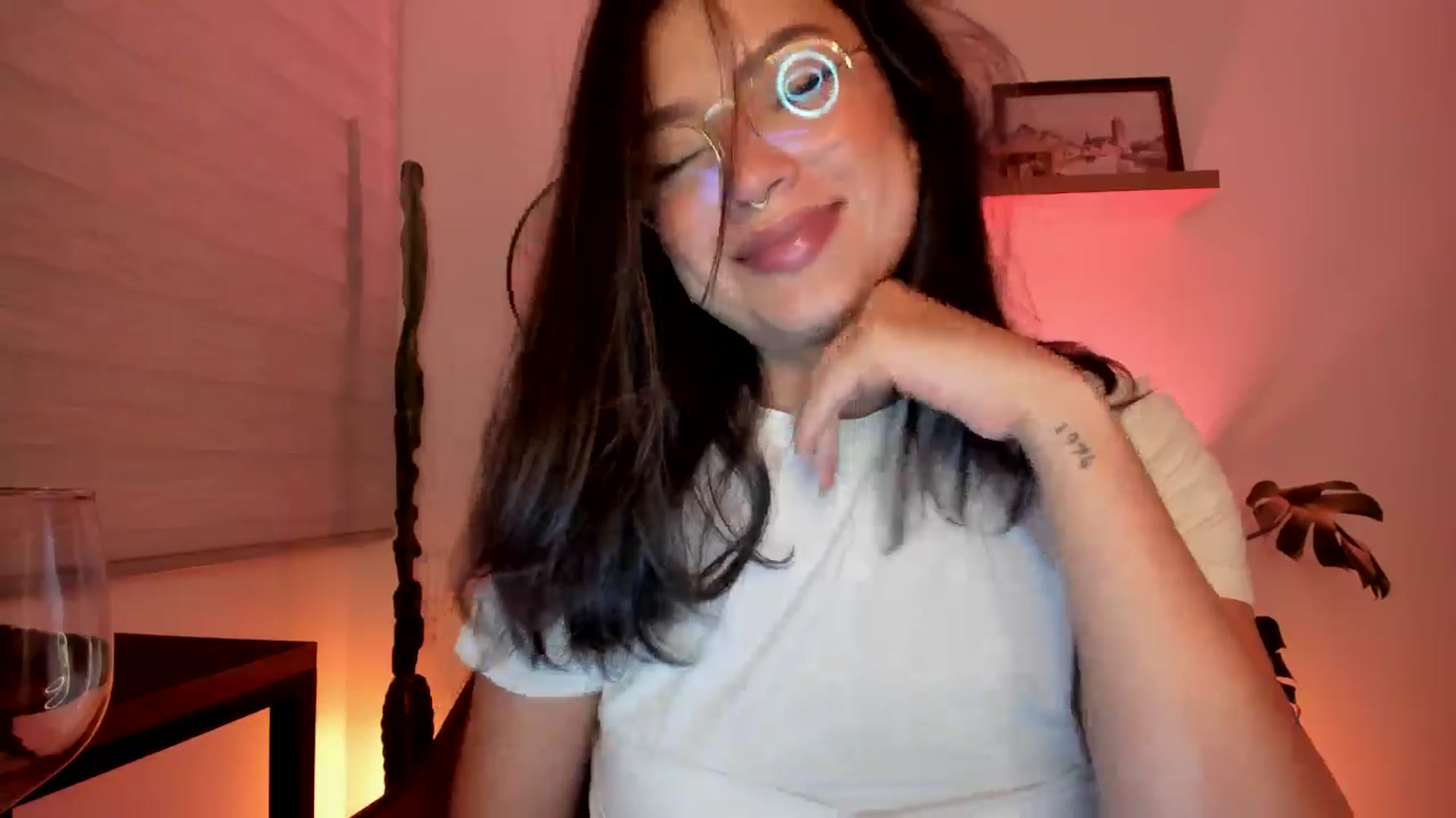 Gallery image thumbnail from Lindsoft's myfreecams stream on, 09/05/2024, 04:38 image 14 of 20