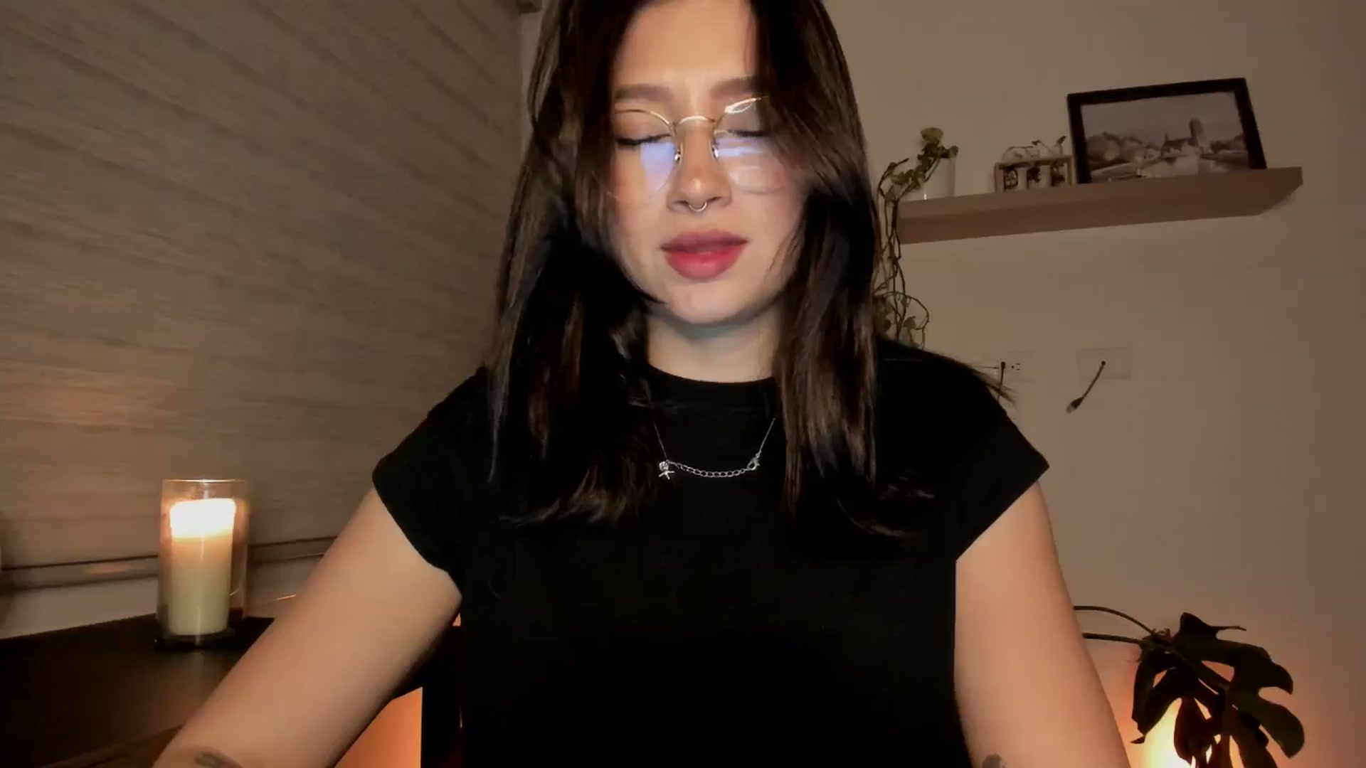 Gallery image thumbnail from Lindsoft's myfreecams stream on, 11/02/2024, 23:29 image 12 of 20